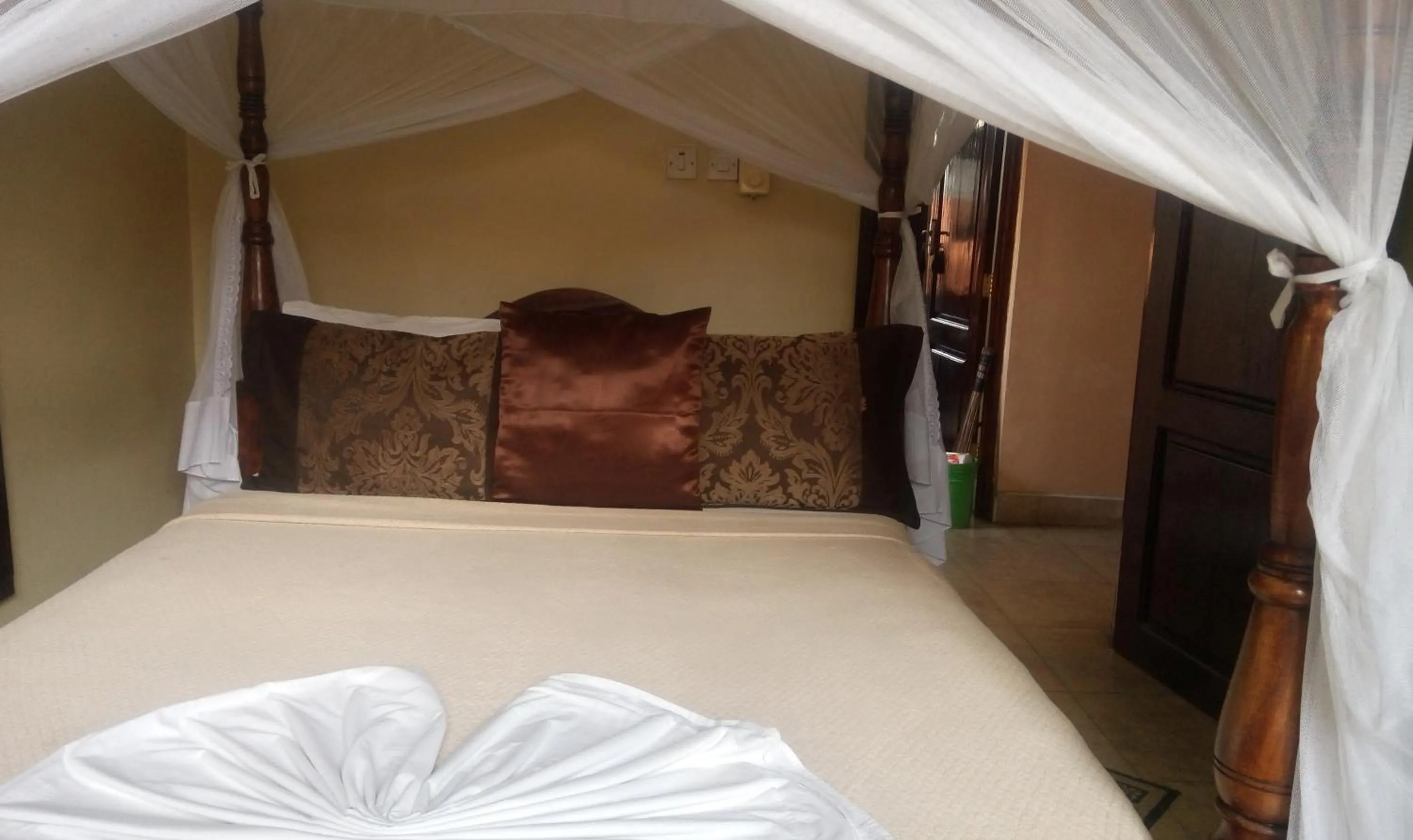 Bedroom, Bed in Transit Motel Ukonga