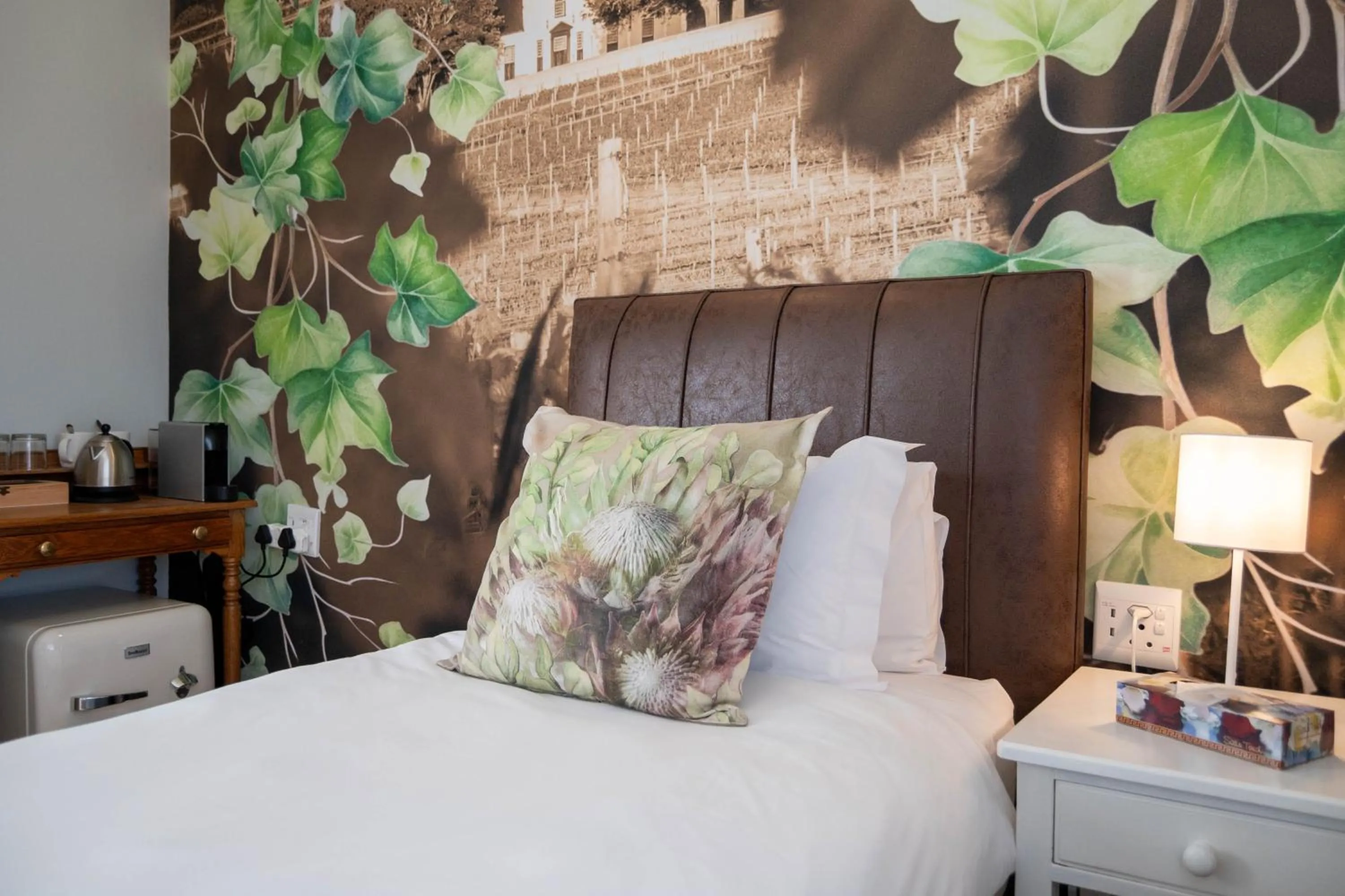 Bed in Rozenburg Guest House