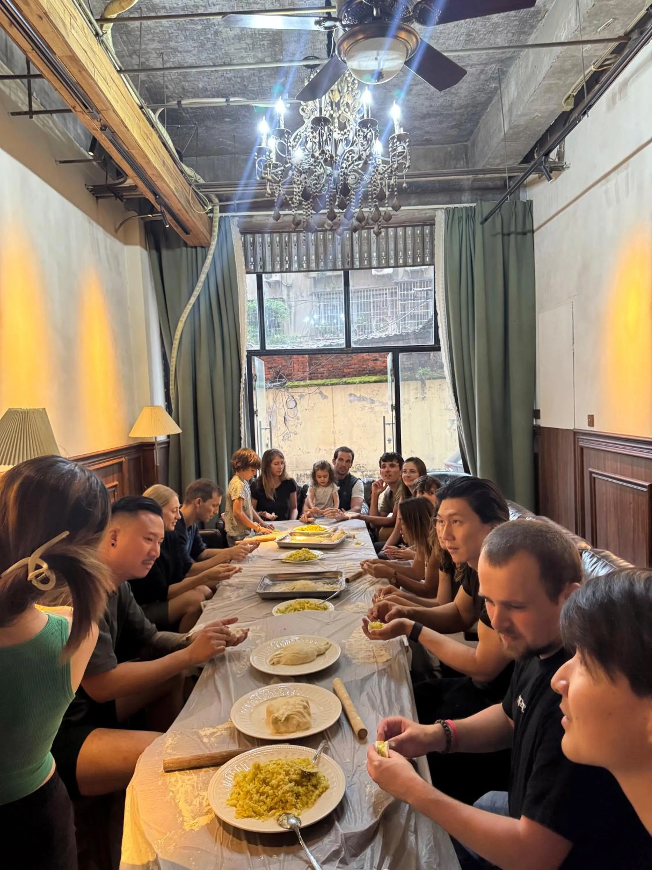 SONDERIA Lazybones Hostel- Wenshu Temple Side, Chill Hostel with All-Day Brunch, Travel Agency in English & Local Bar Vibes