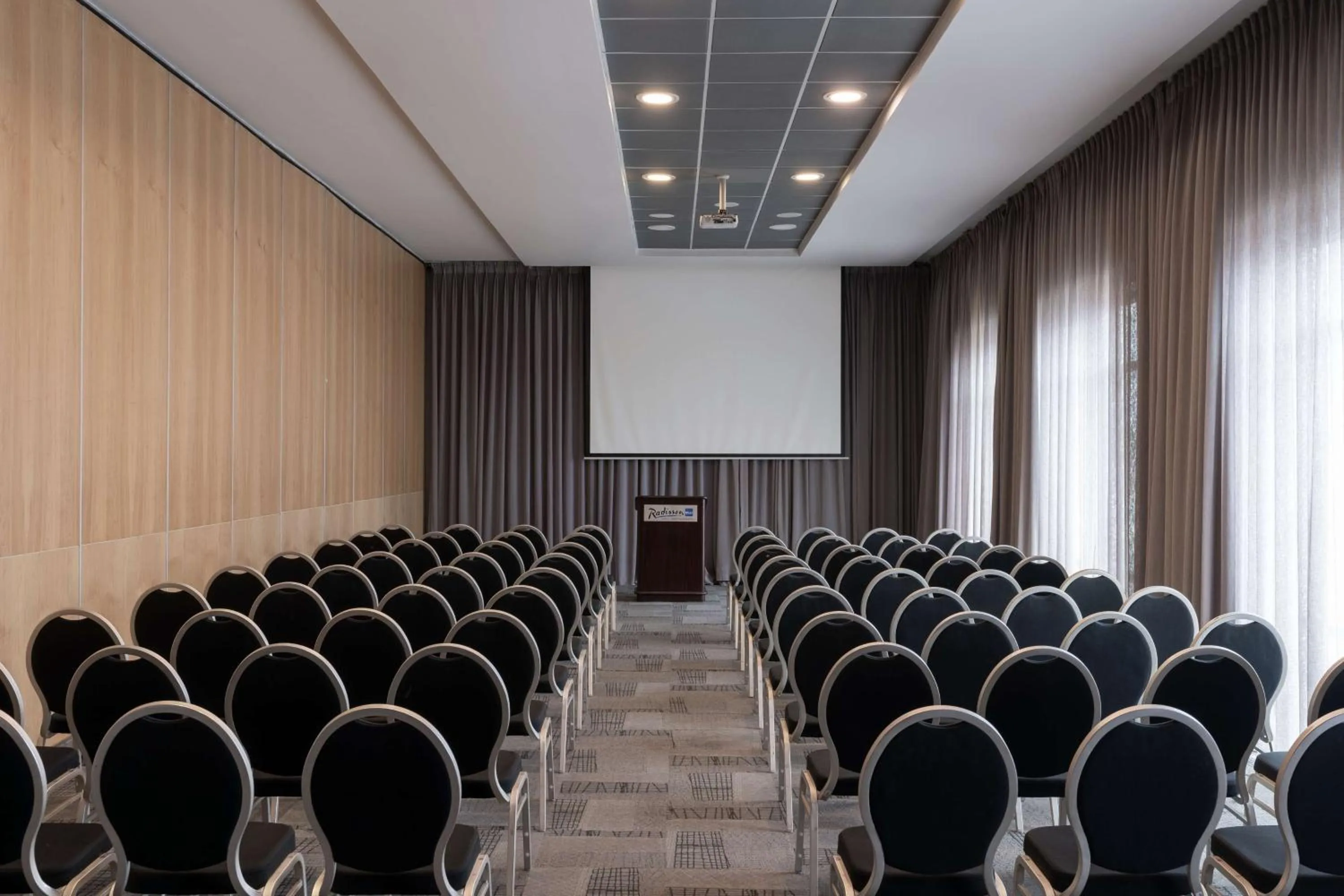 Meeting/conference room in Radisson Blu Hotel, Port Elizabeth