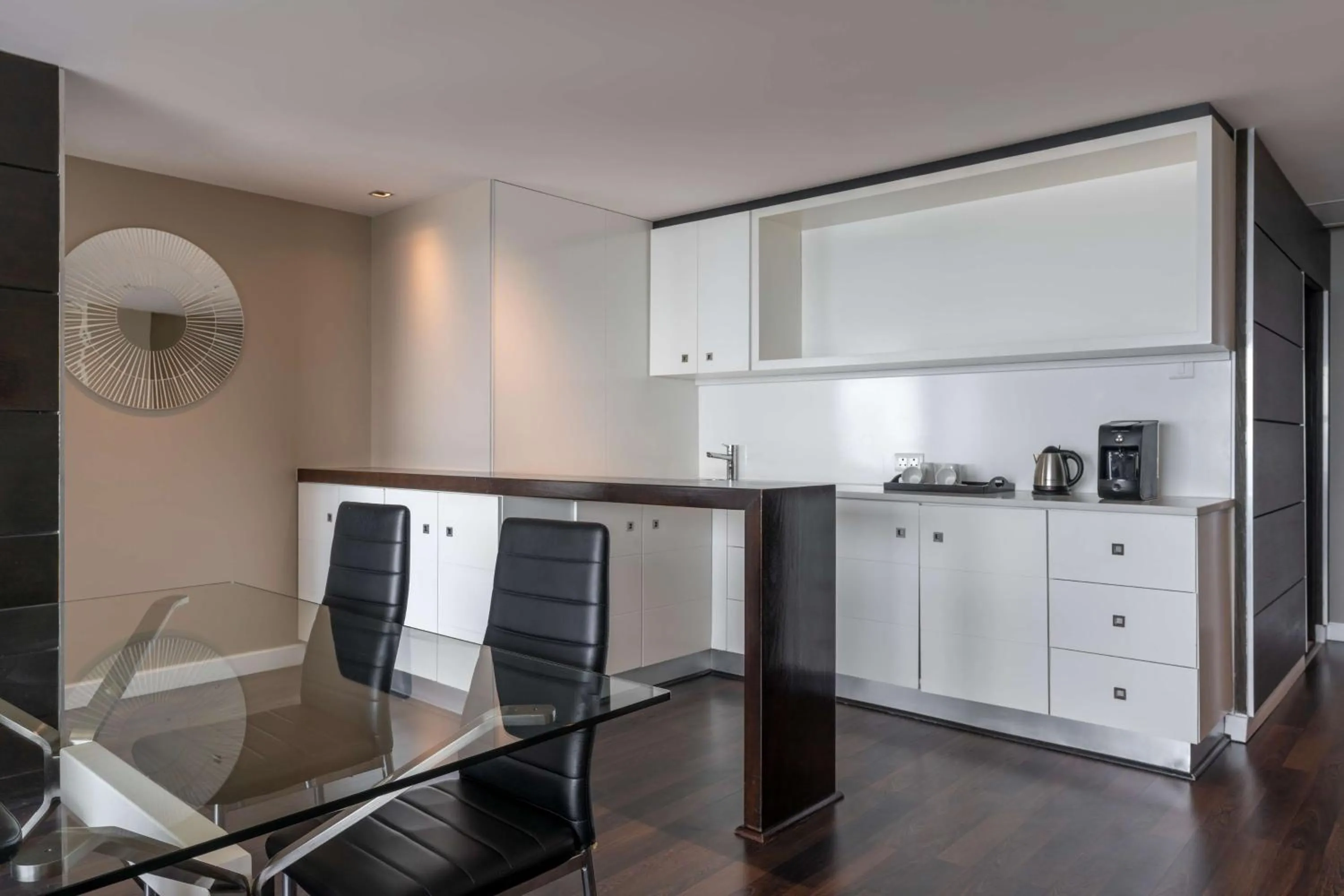 Kitchen or kitchenette in Radisson Blu Hotel, Port Elizabeth