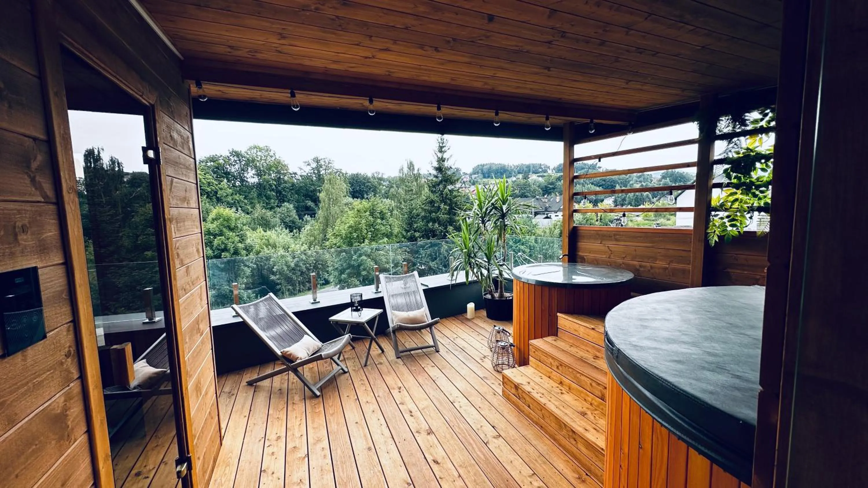 Hot Tub in Hotel Limanova