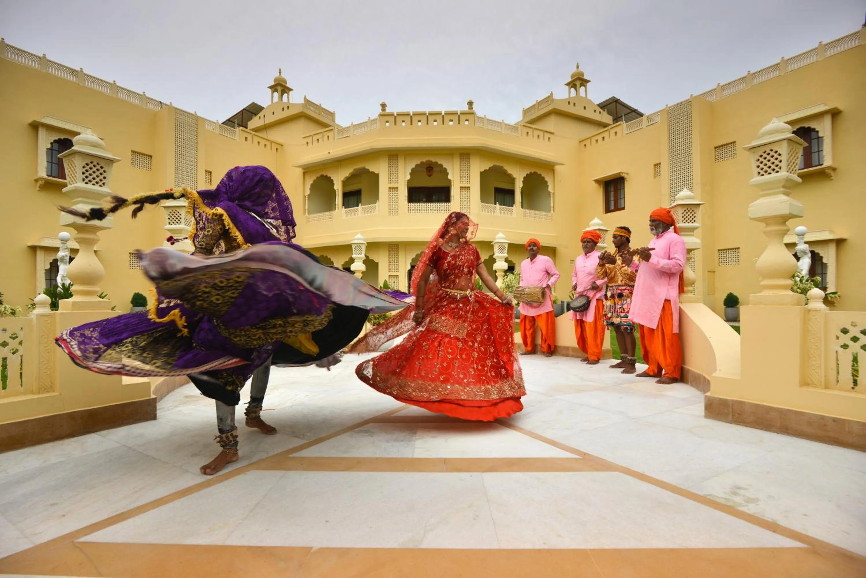Entertainment in Syna Heritage Hotel