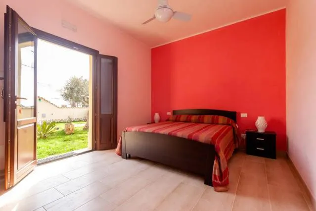 Photo of the whole room, Bed in B&B Solesun