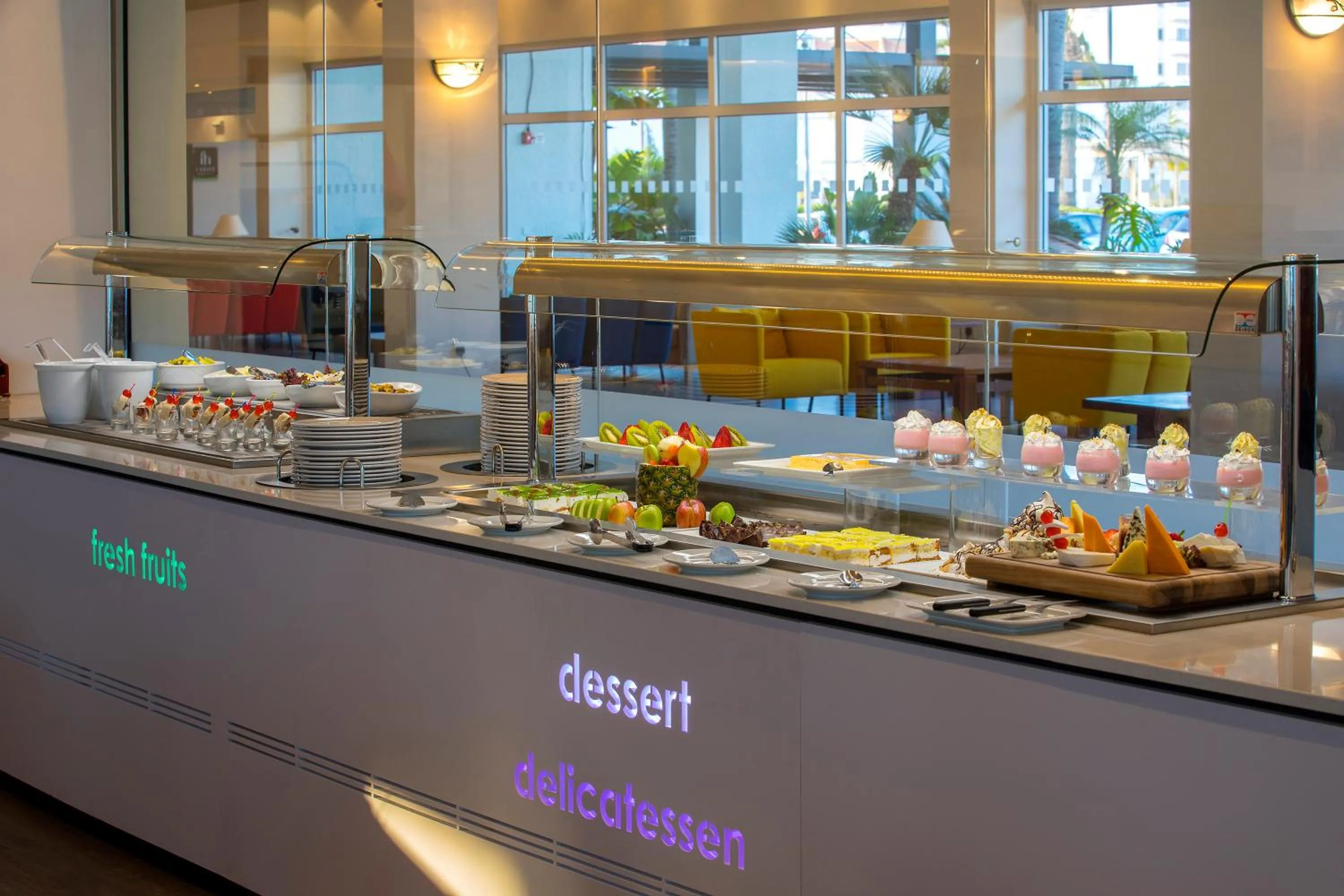 Restaurant/places to eat in Faros Hotel Ayia Napa