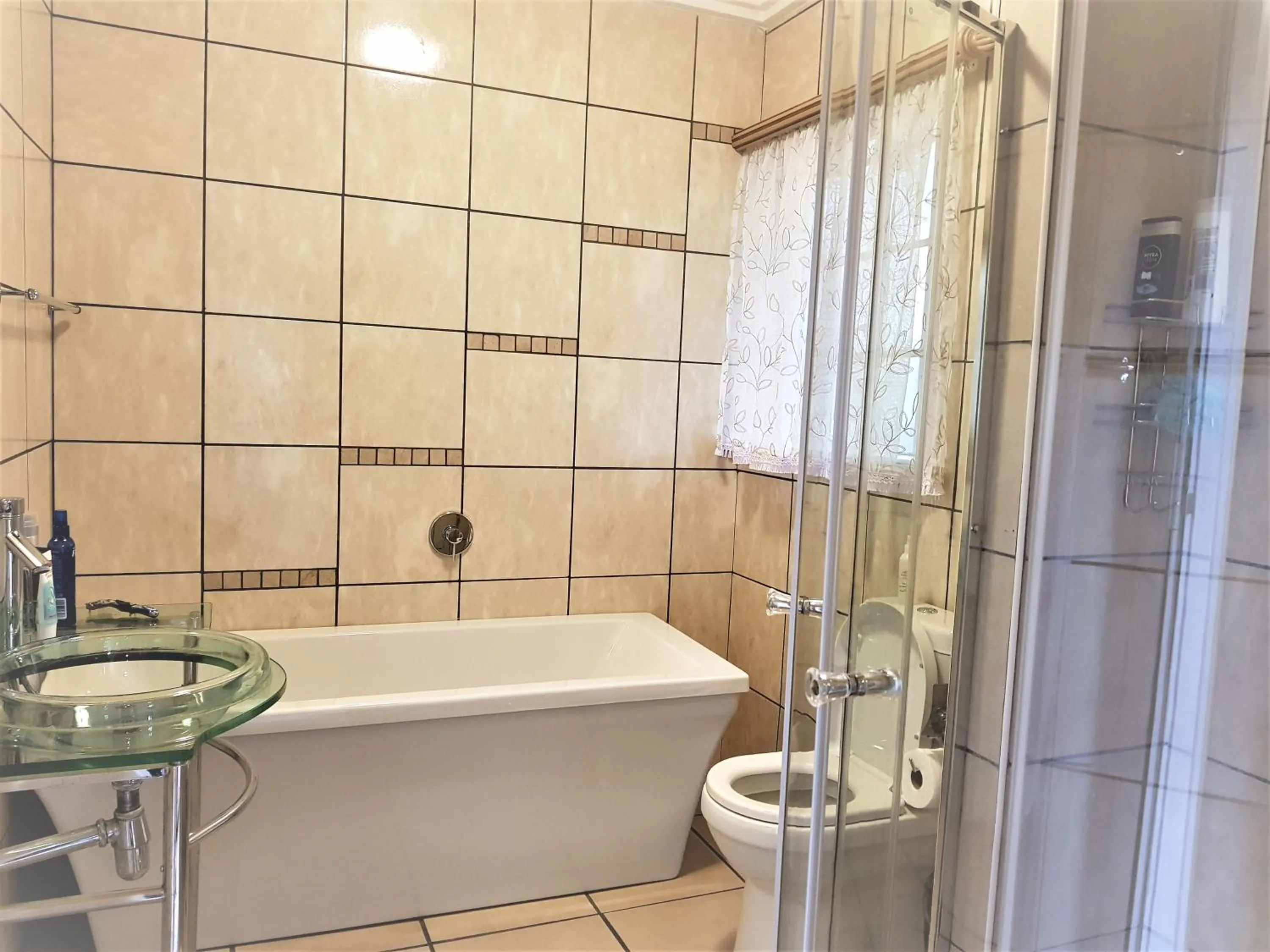 Shower in Constantia Manor Guest House