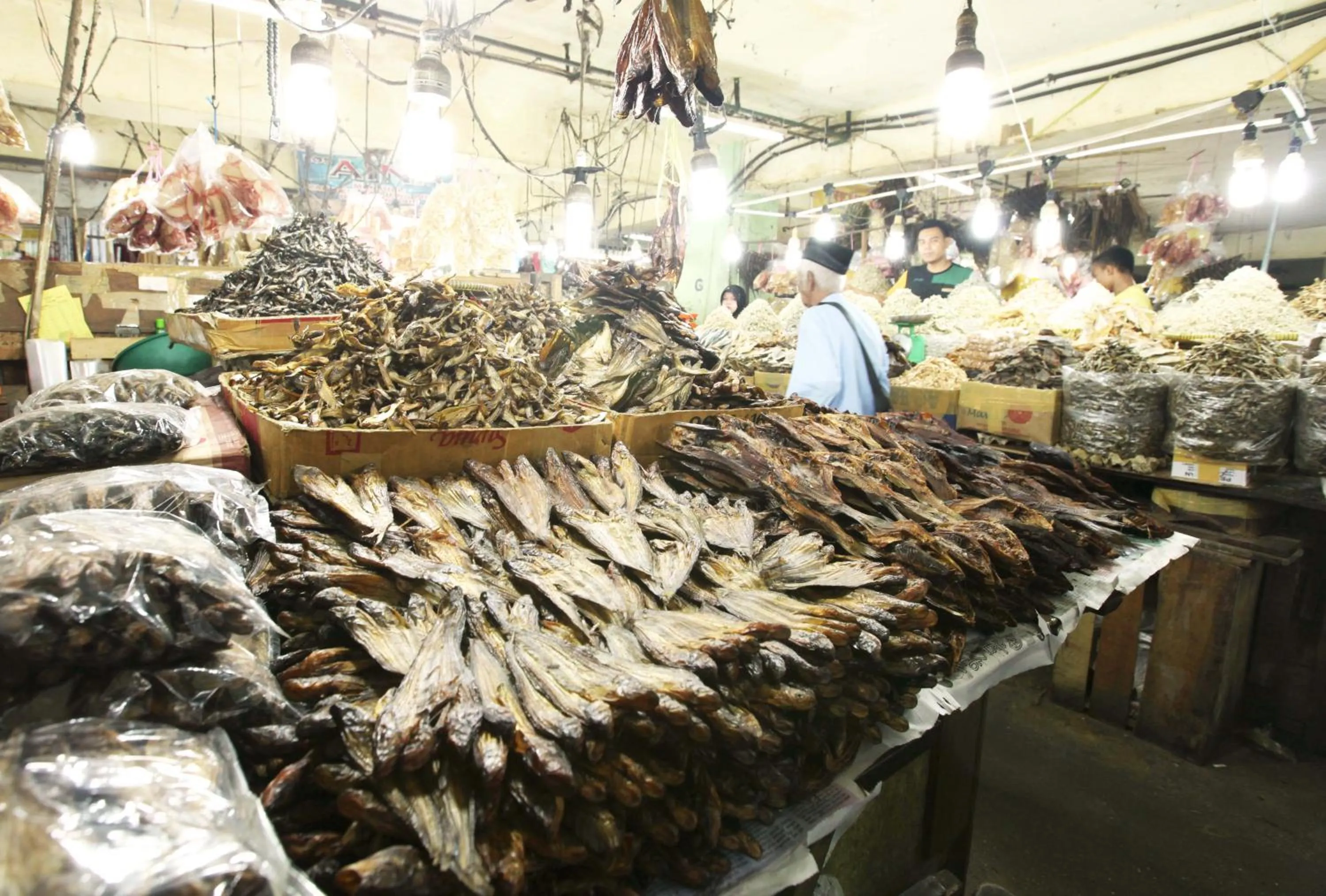 Supermarket/grocery shop in favehotel Pekanbaru