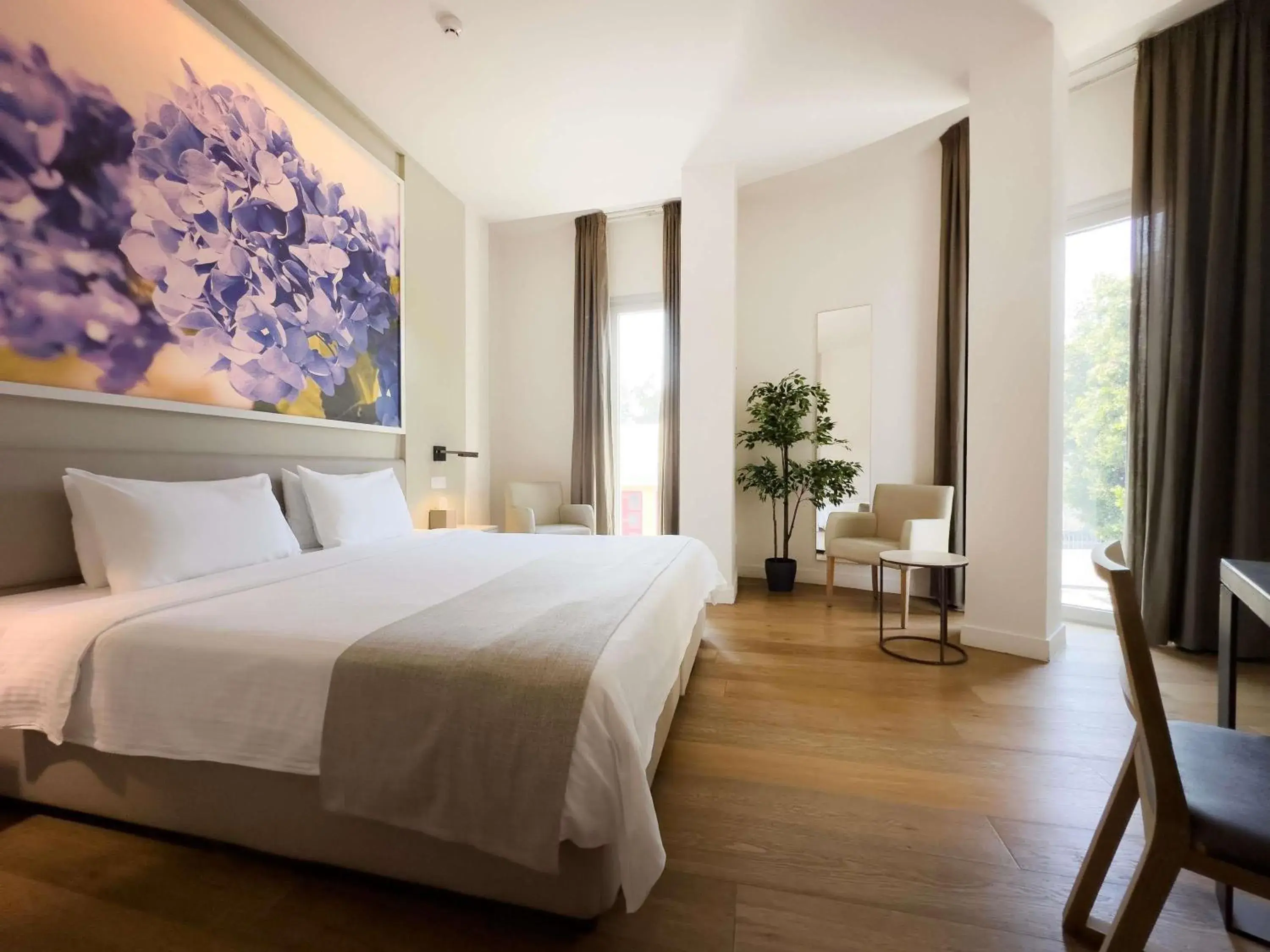 Deluxe King Room in The Classic Hotel Nicosia - Handwritten Collection Deluxe King Room in The Classic Hotel Nicosia - Handwritten Collection