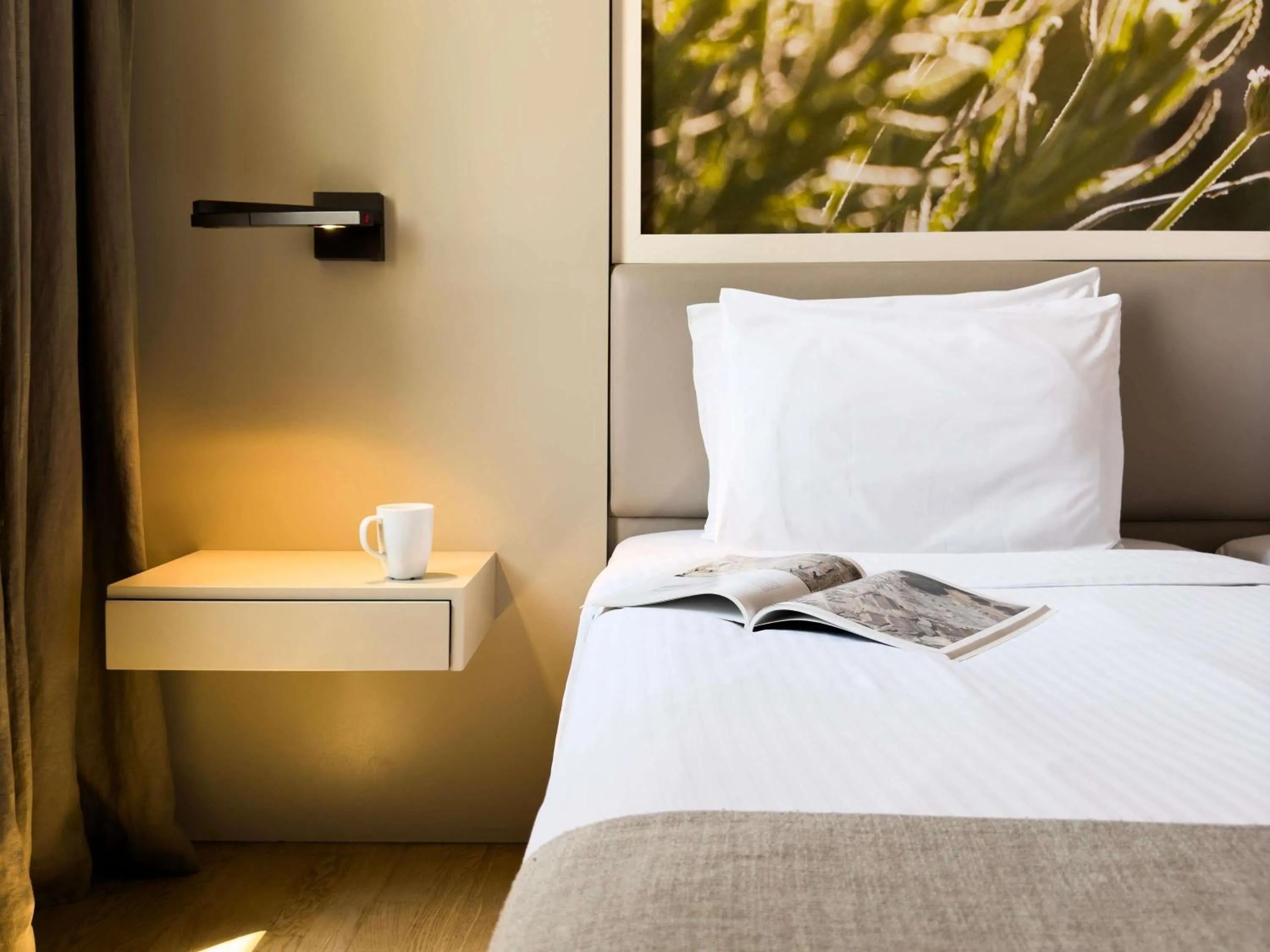 Bedroom, Bed in The Classic Hotel Nicosia - Handwritten Collection