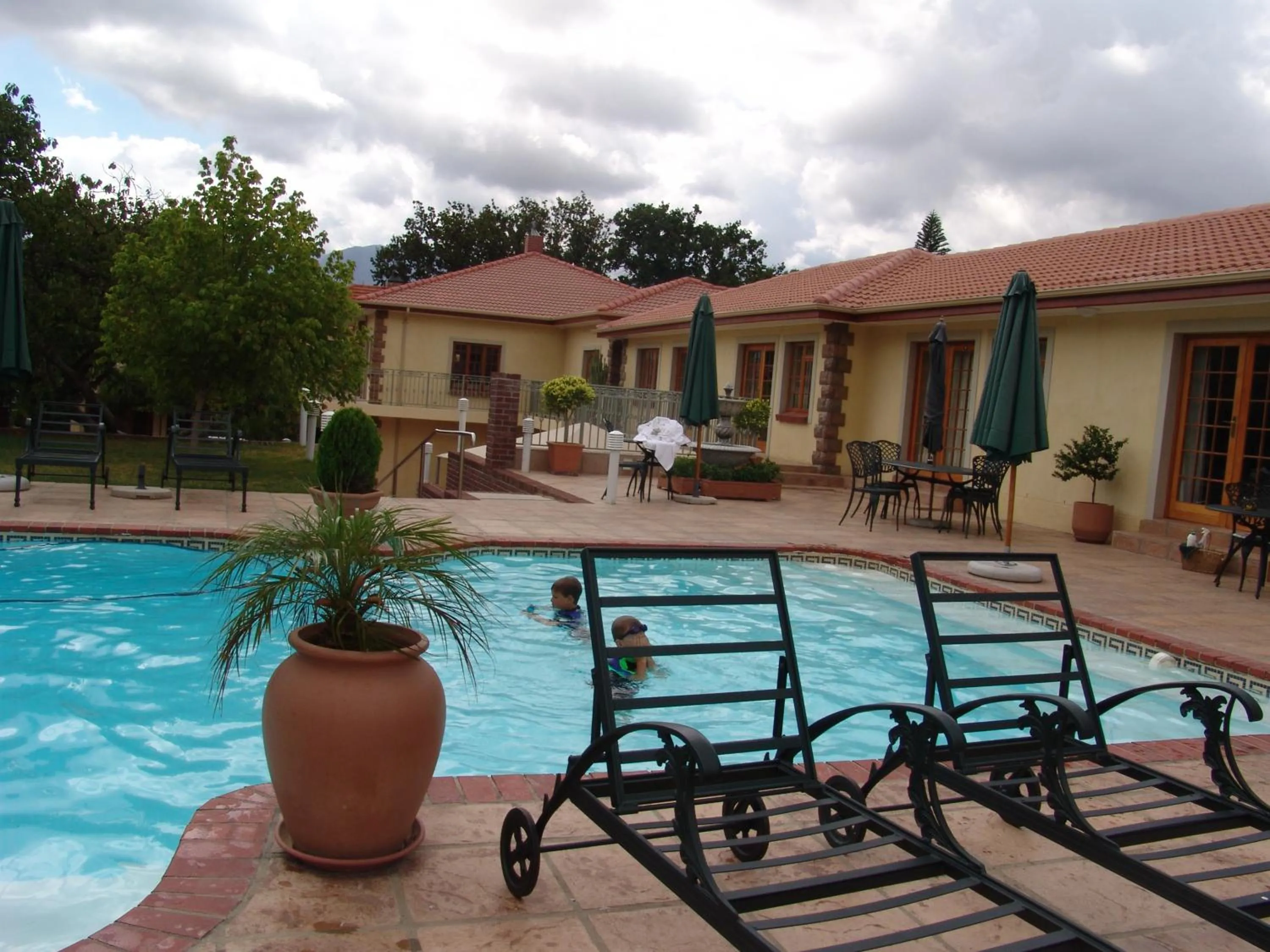 Swimming pool in Oak Tree Lodge
