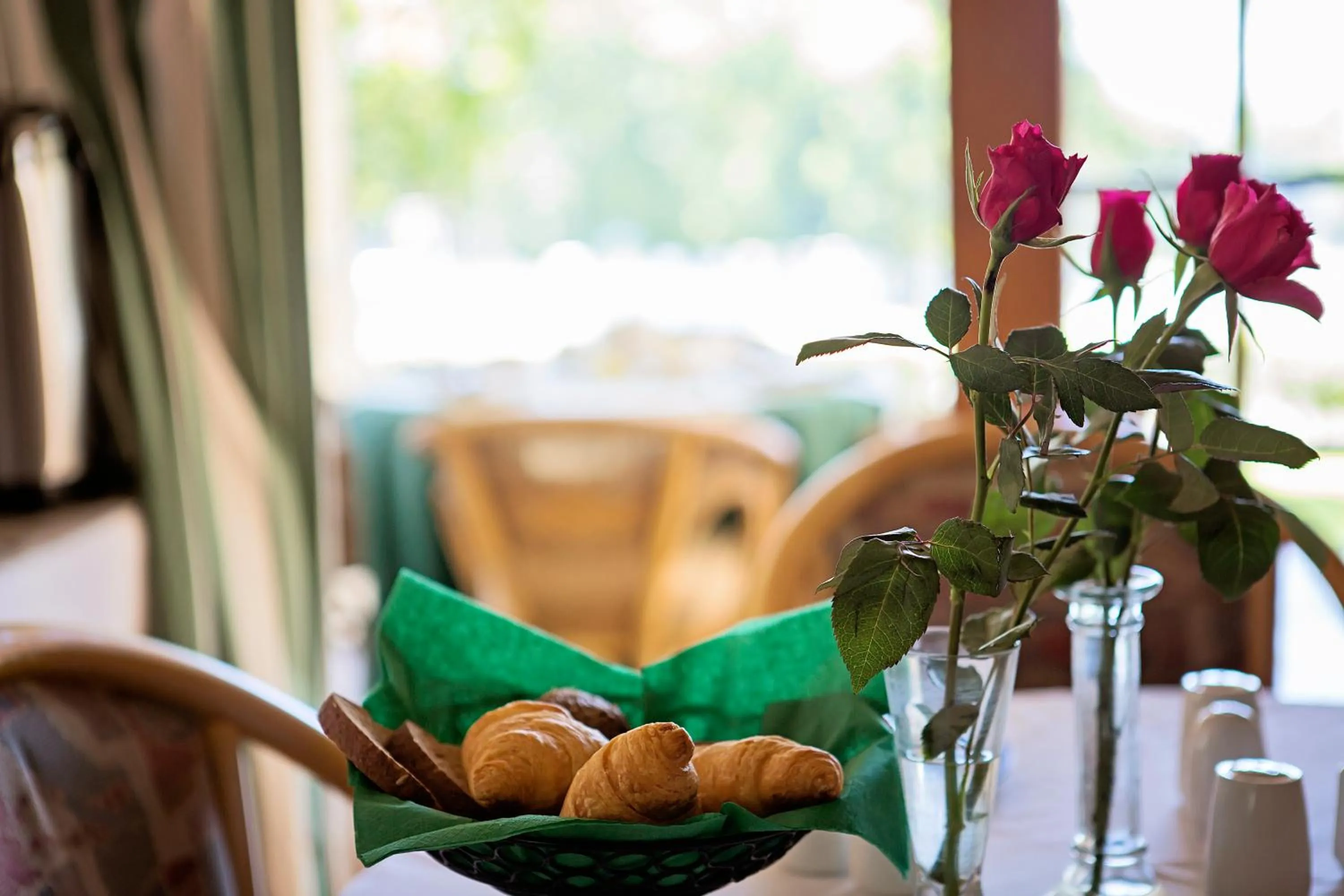 Food and drinks in Oak Tree Lodge