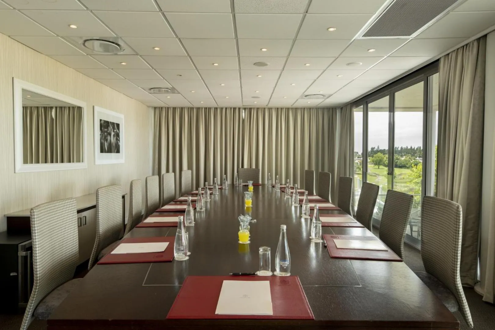 Meeting/conference room in Fancourt Hotel