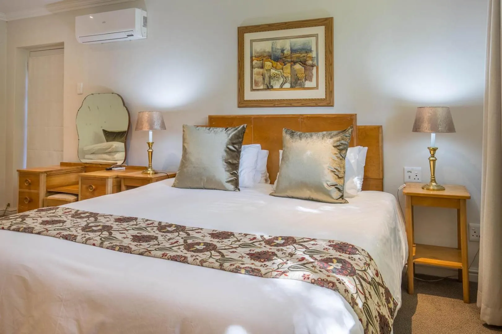 Bedroom, Bed in Montagu Country Hotel