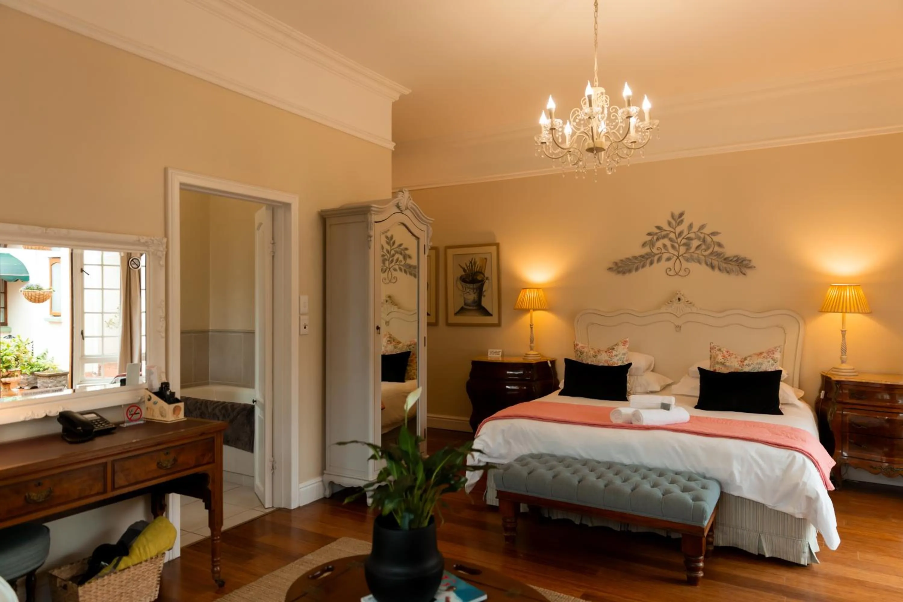 Bedroom, Bed in Lemon Tree Lane