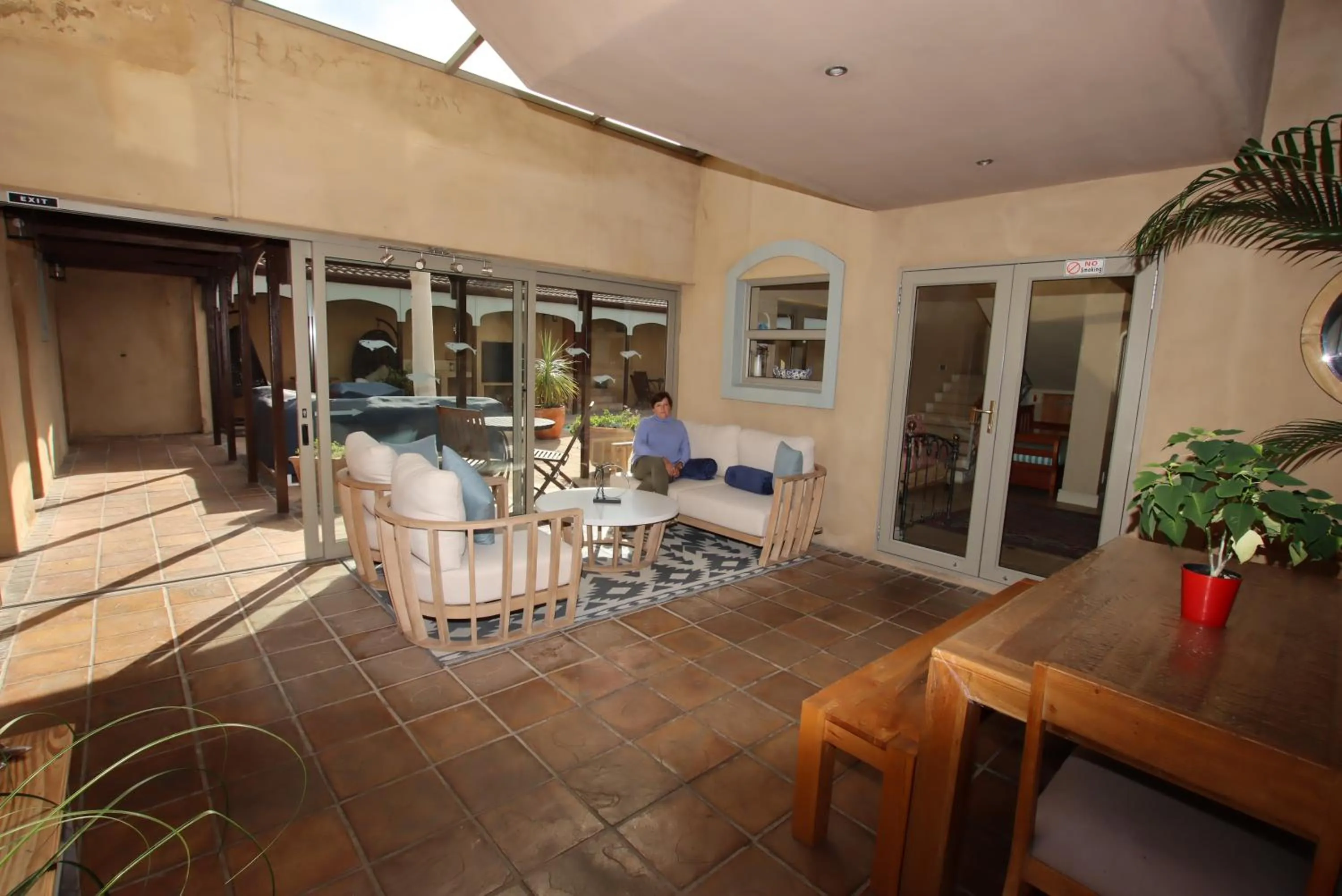 Seating area in On The Cliff Guest House