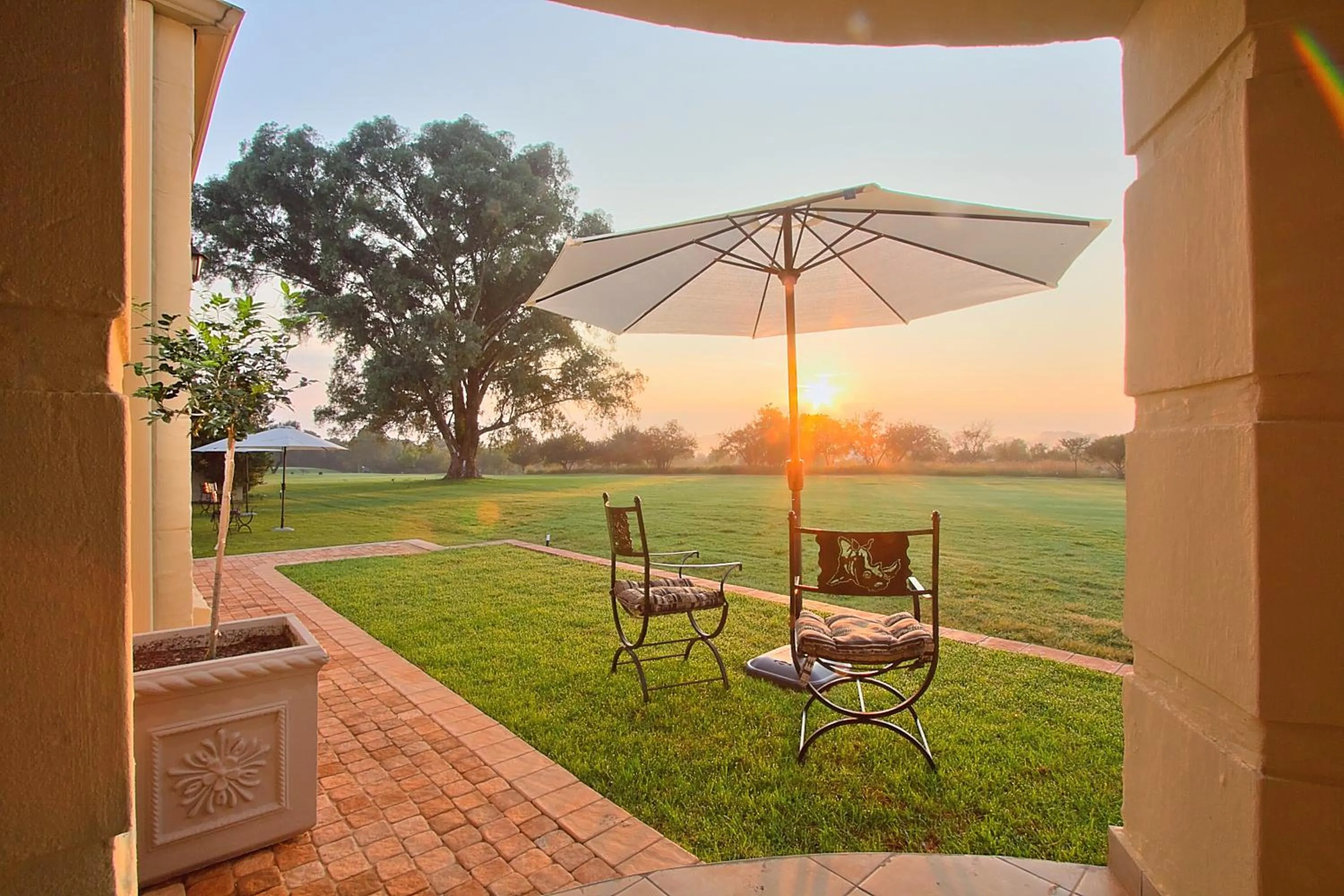 Property building in Leopardsong Manor