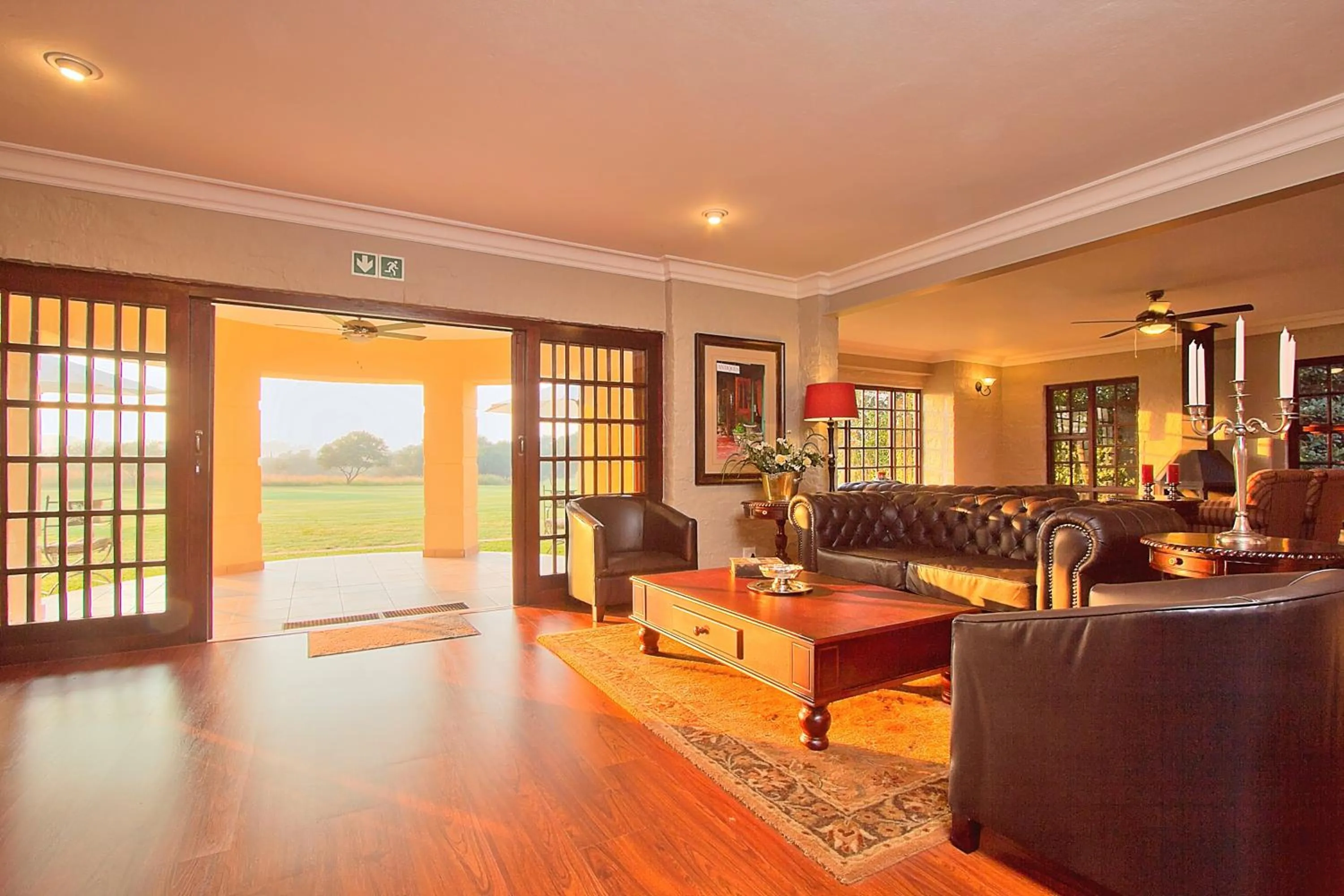 Communal lounge/ TV room in Leopardsong Manor