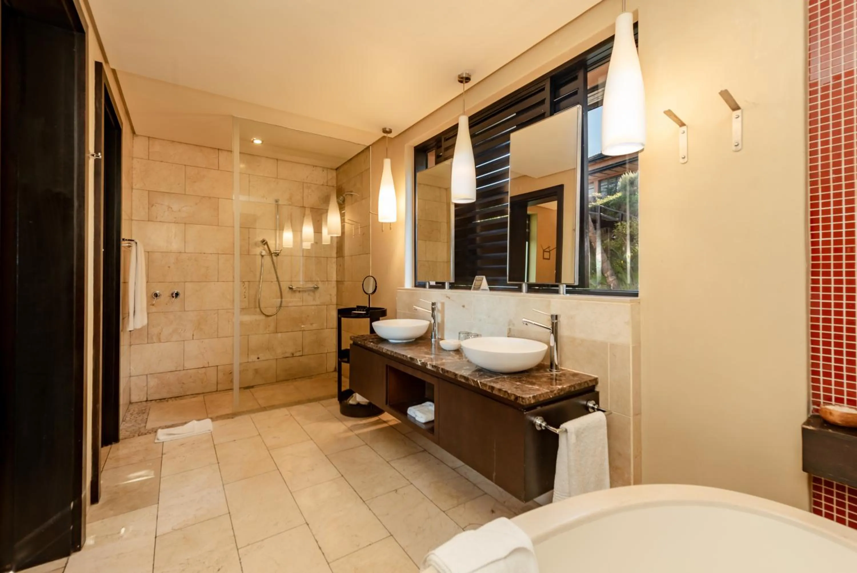 Bathroom in Pezula Nature Retreat