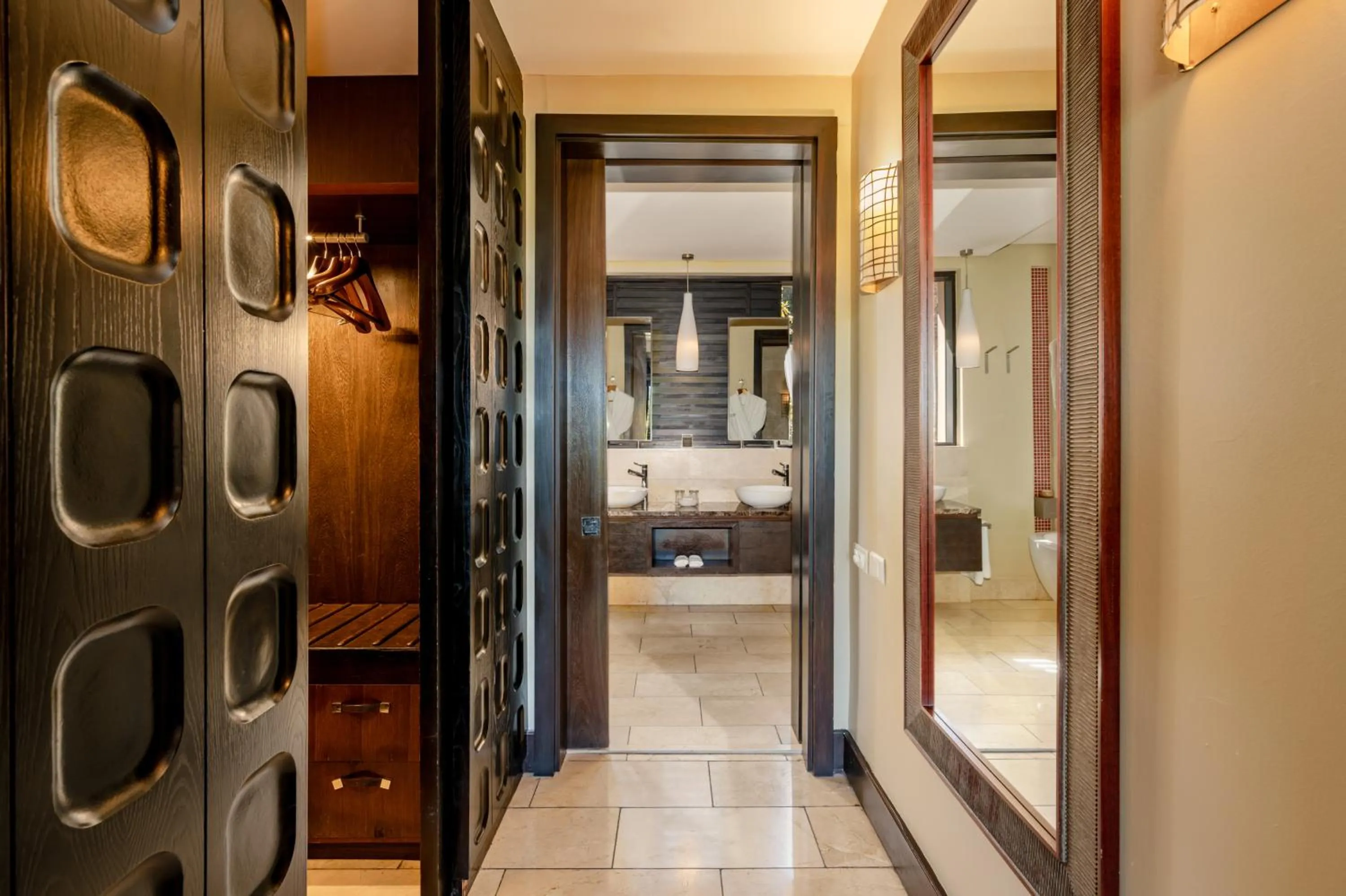 Decorative detail in Pezula Nature Retreat