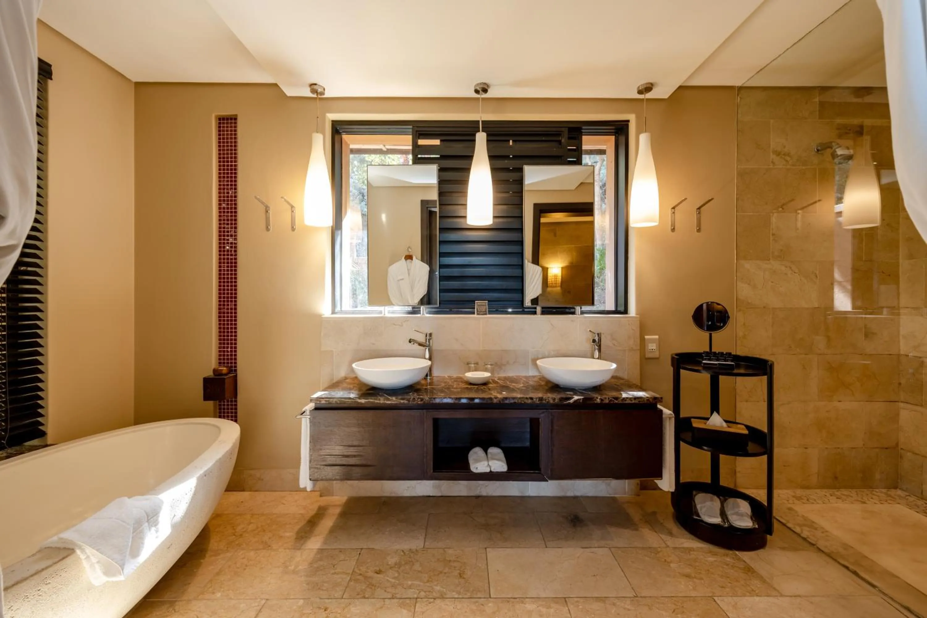 Bathroom in Pezula Nature Retreat