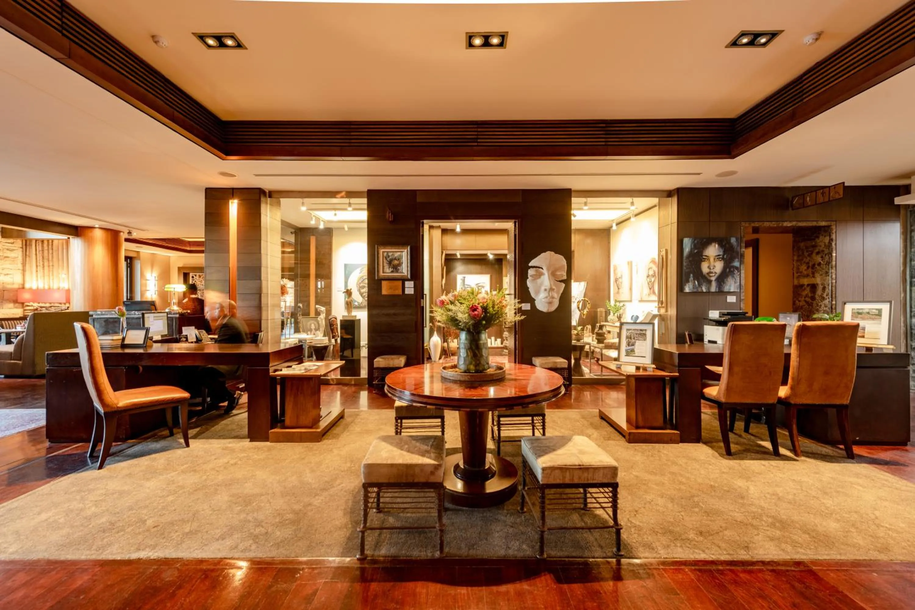 Lobby or reception in Pezula Nature Retreat