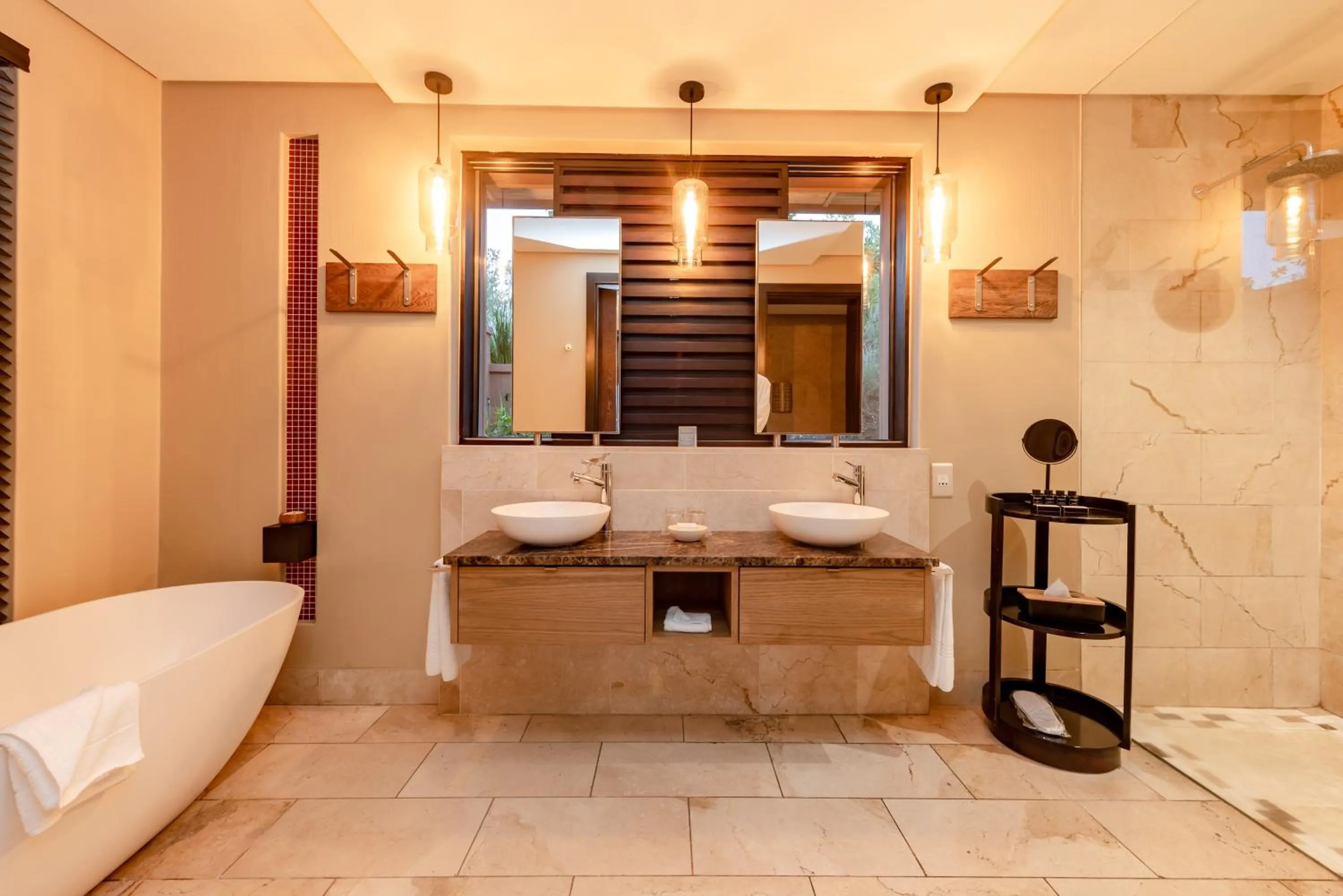 Bathroom, Bed in Pezula Nature Retreat
