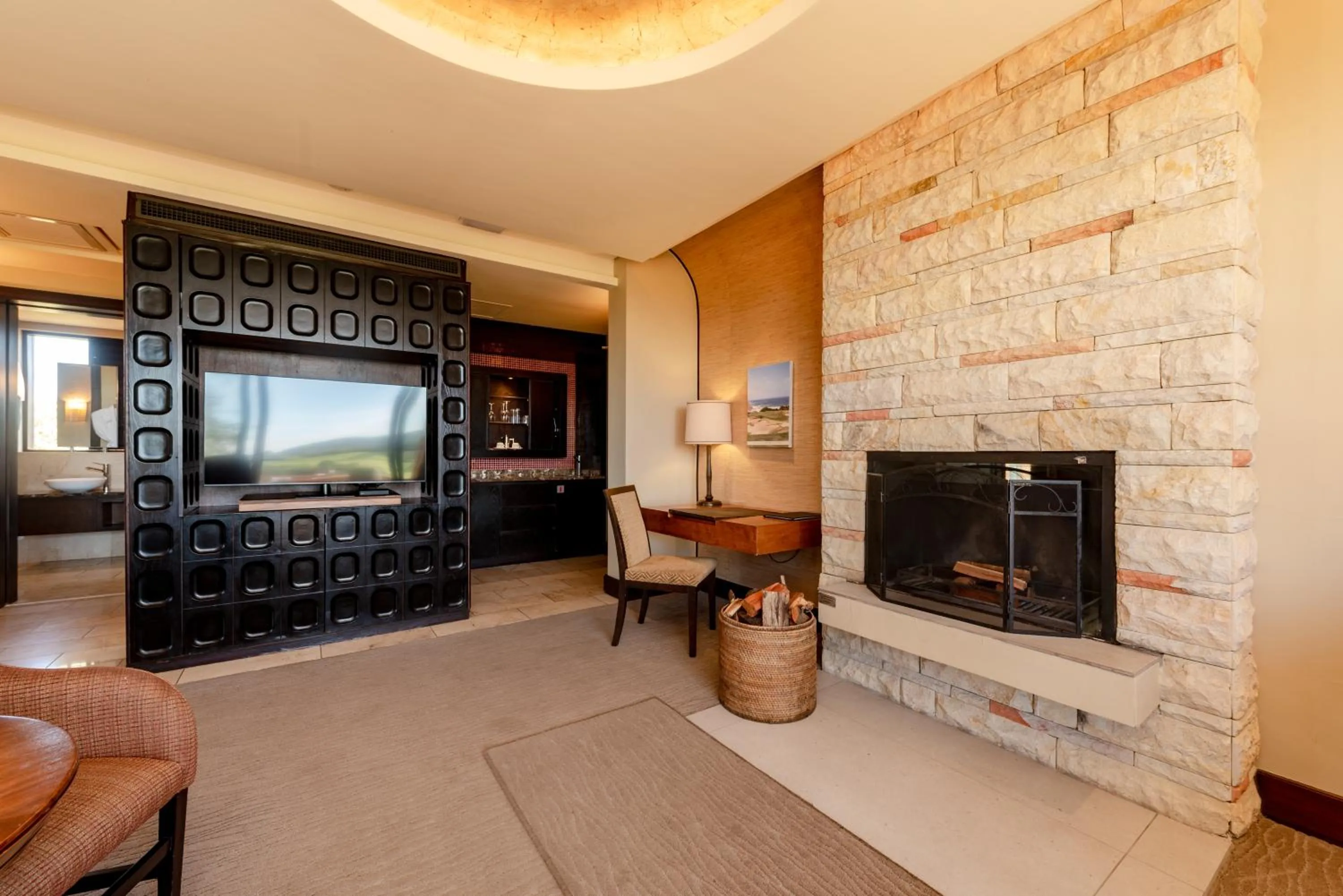 fireplace in Pezula Nature Retreat