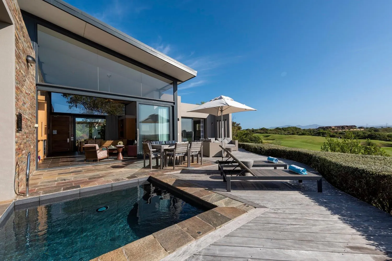 Property building in Pezula Nature Retreat