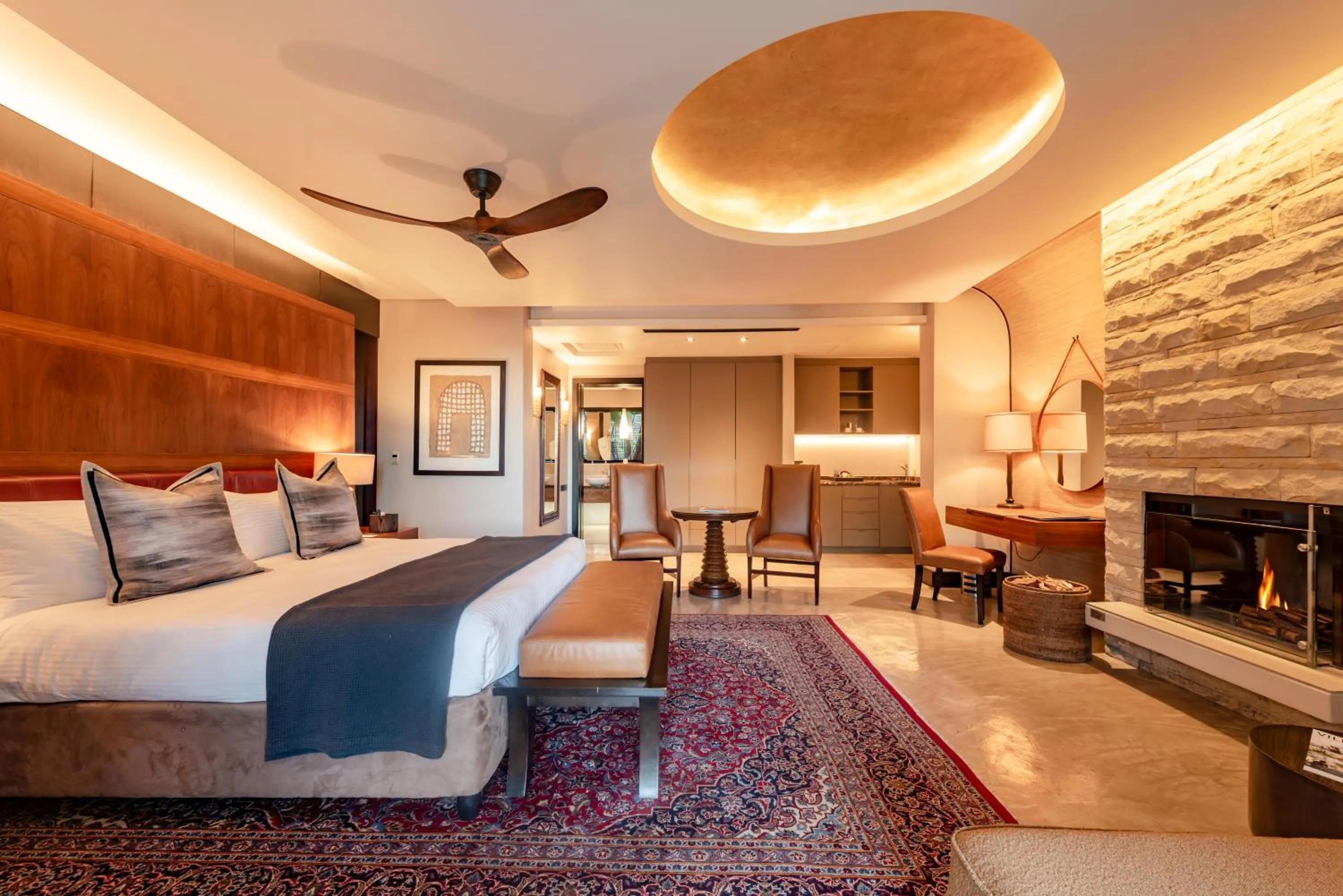 Bedroom, Bed in Pezula Nature Retreat