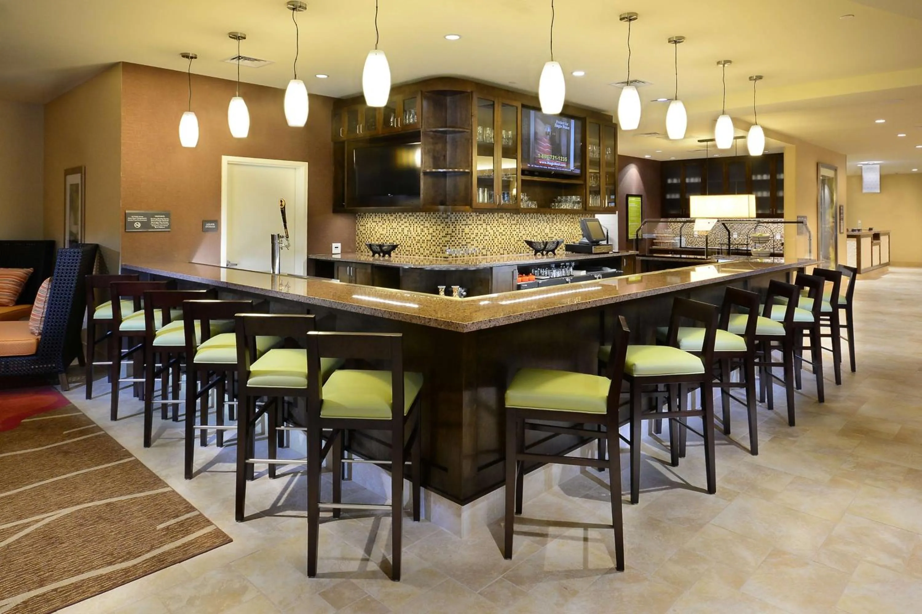 Lounge or bar in Hilton Garden Inn Greensboro Airport