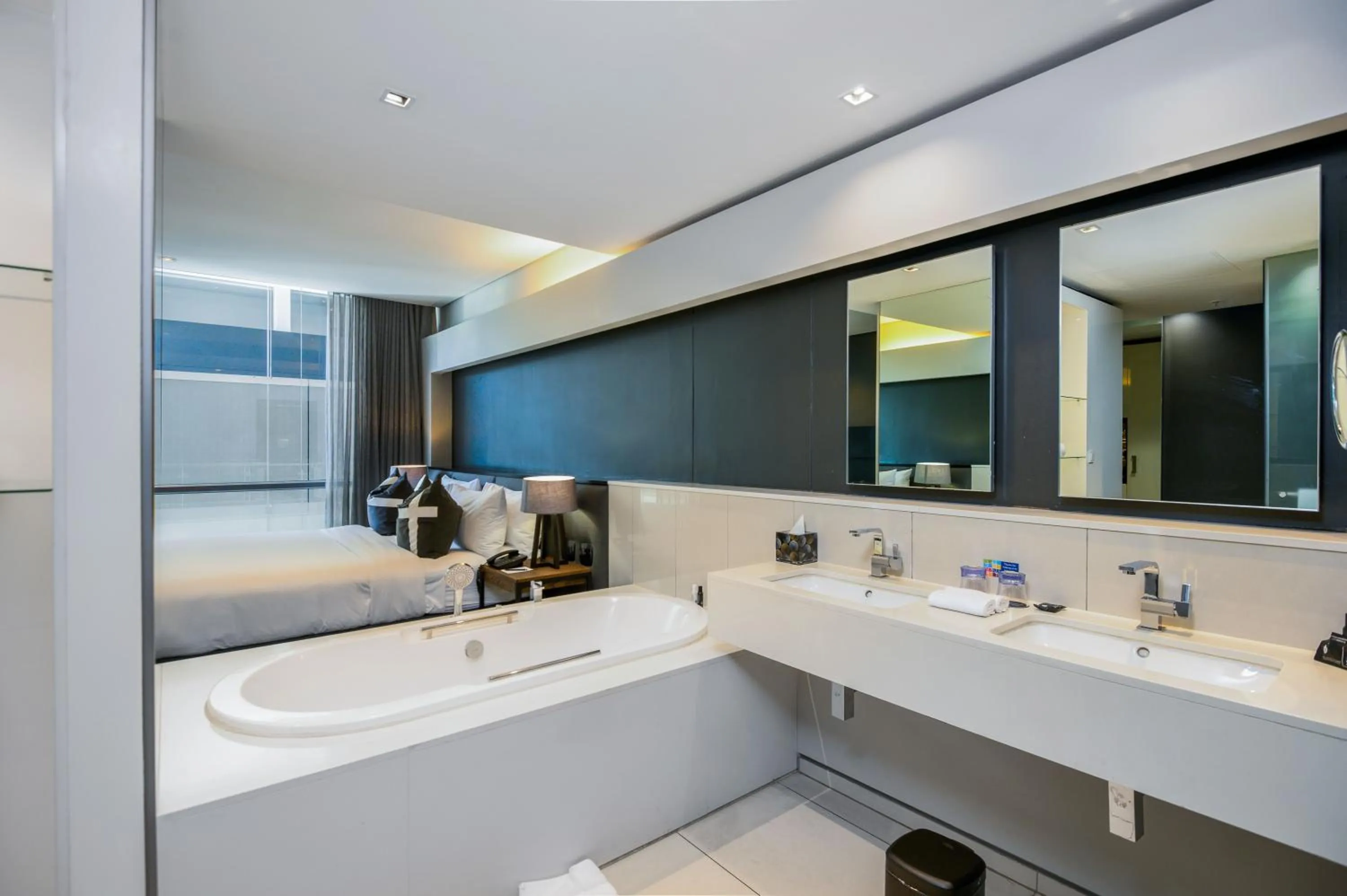 Bathroom in The Capital 15 on Orange Hotel & Spa