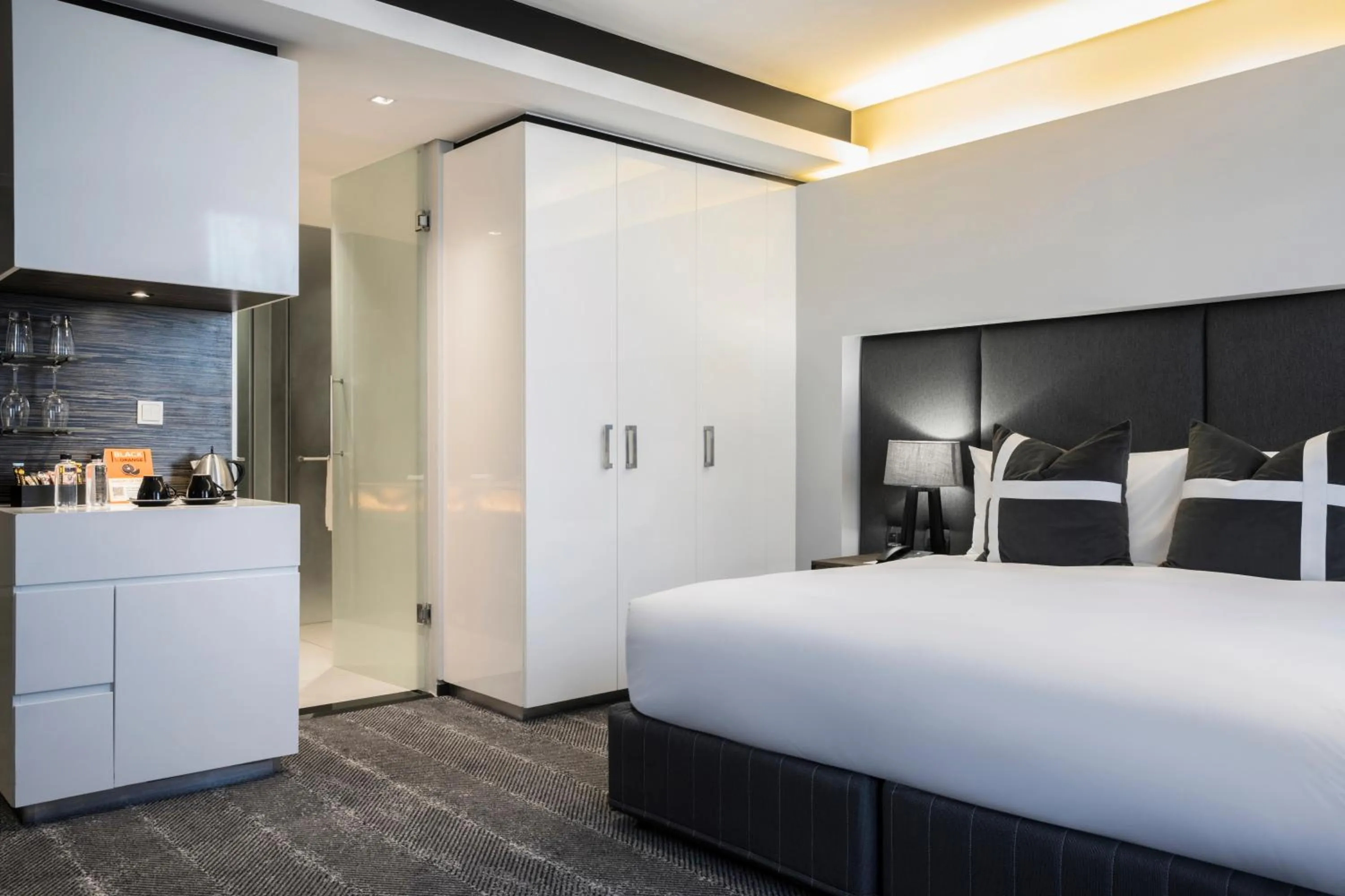 Photo of the whole room, Bed in The Capital 15 on Orange Hotel & Spa