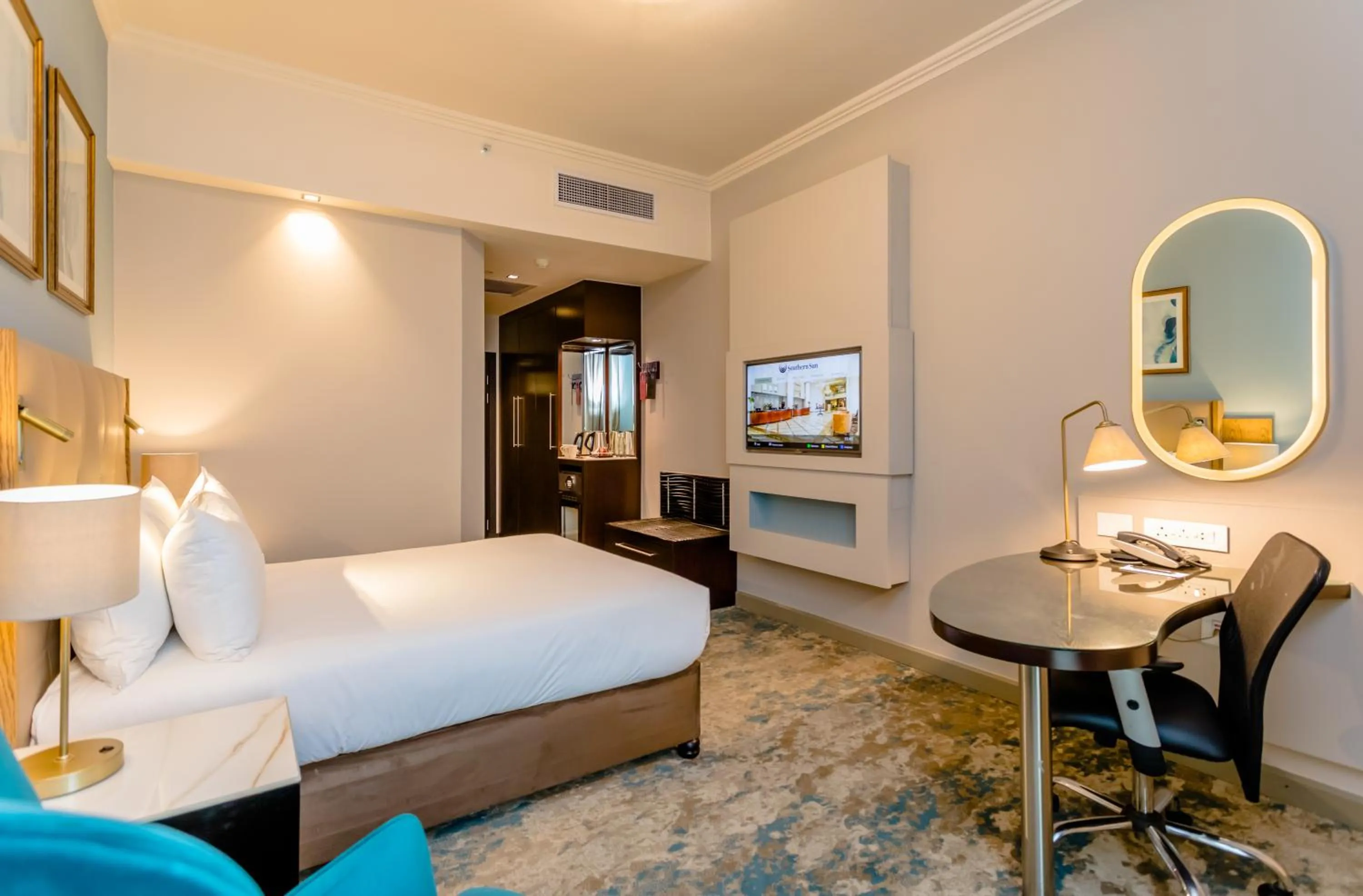 Bed in Southern Sun Sandton