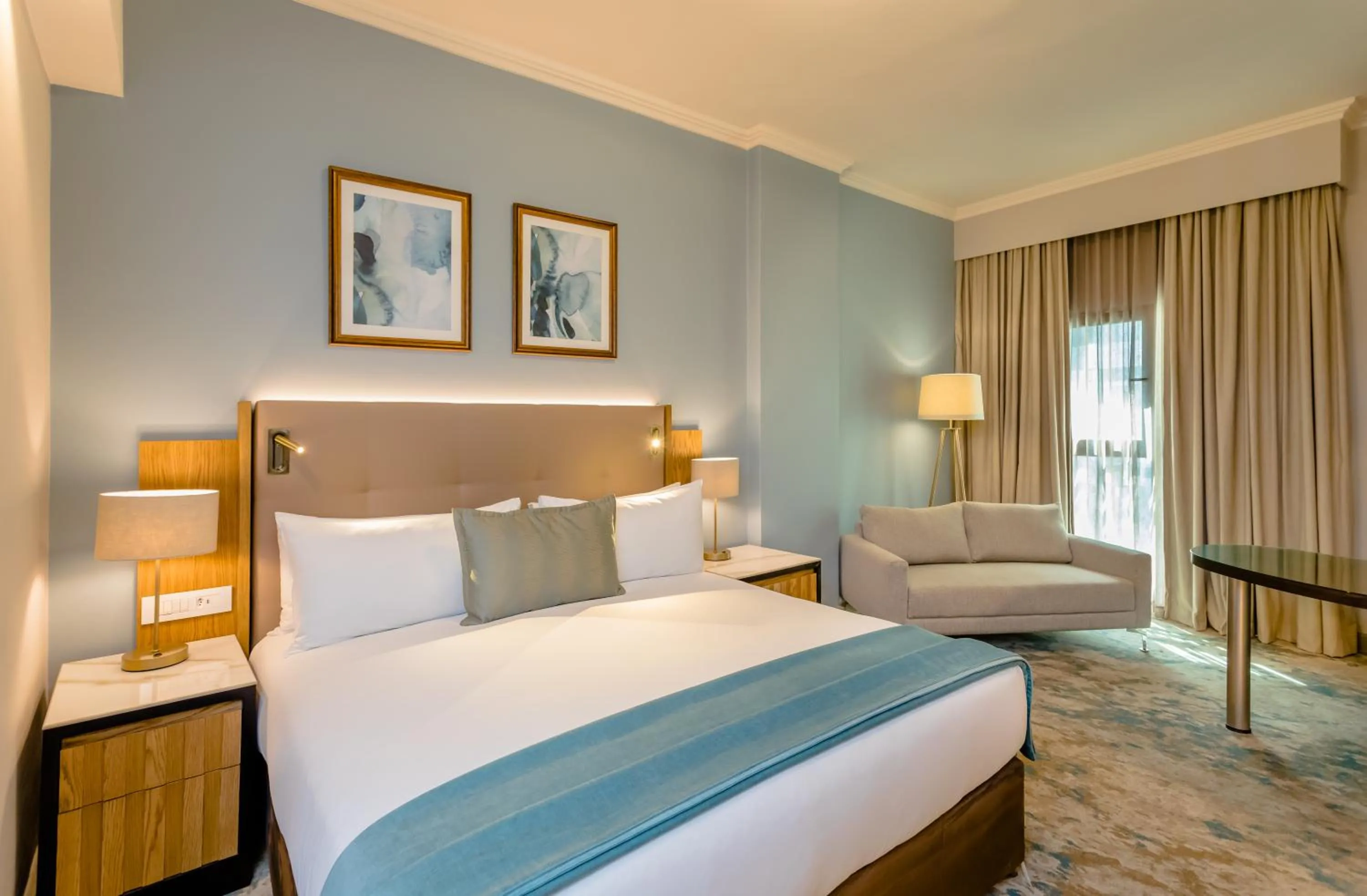 Bed in Southern Sun Sandton