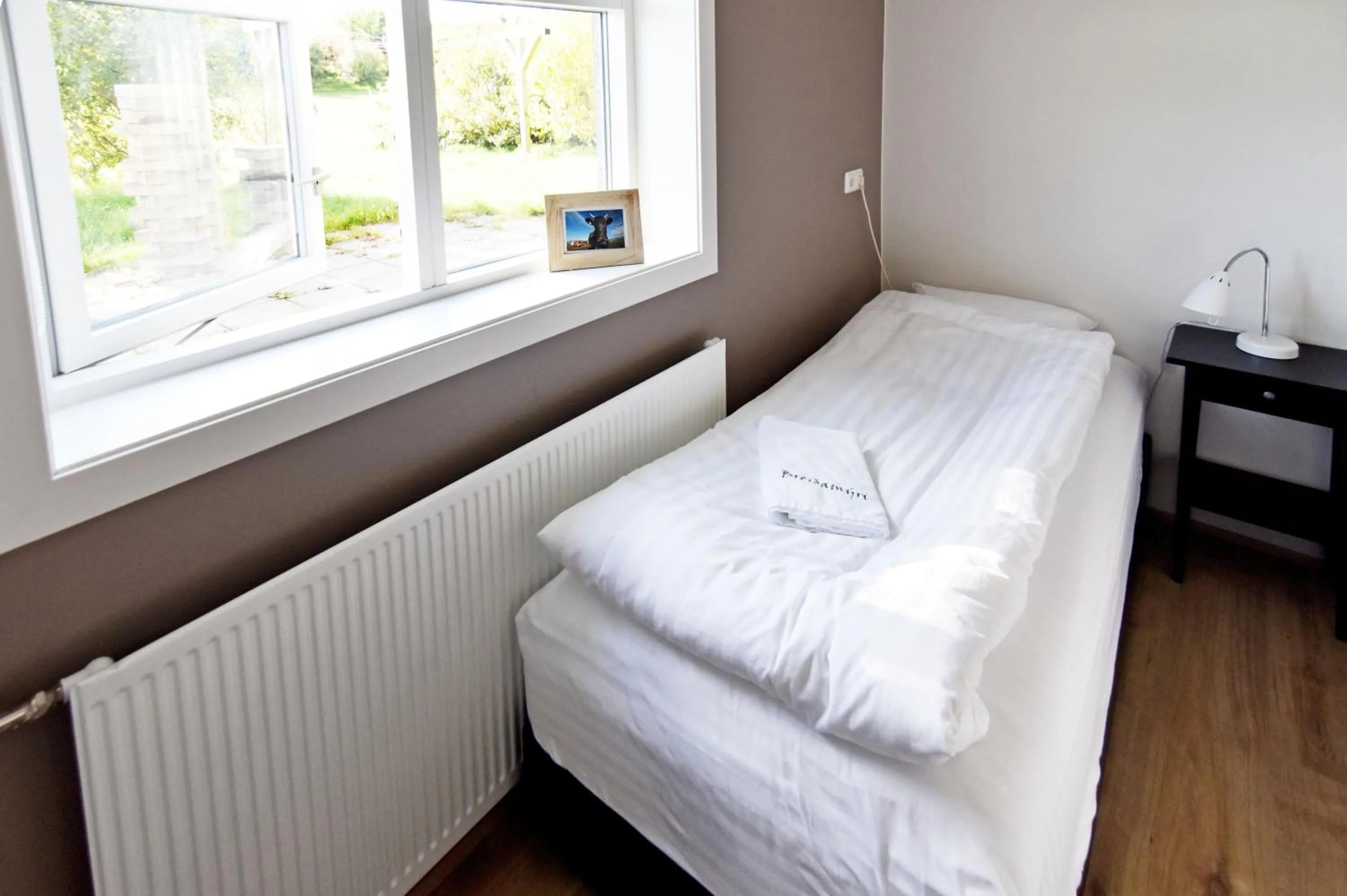 Bedroom, Bed in Breidamyri Farm Apartments