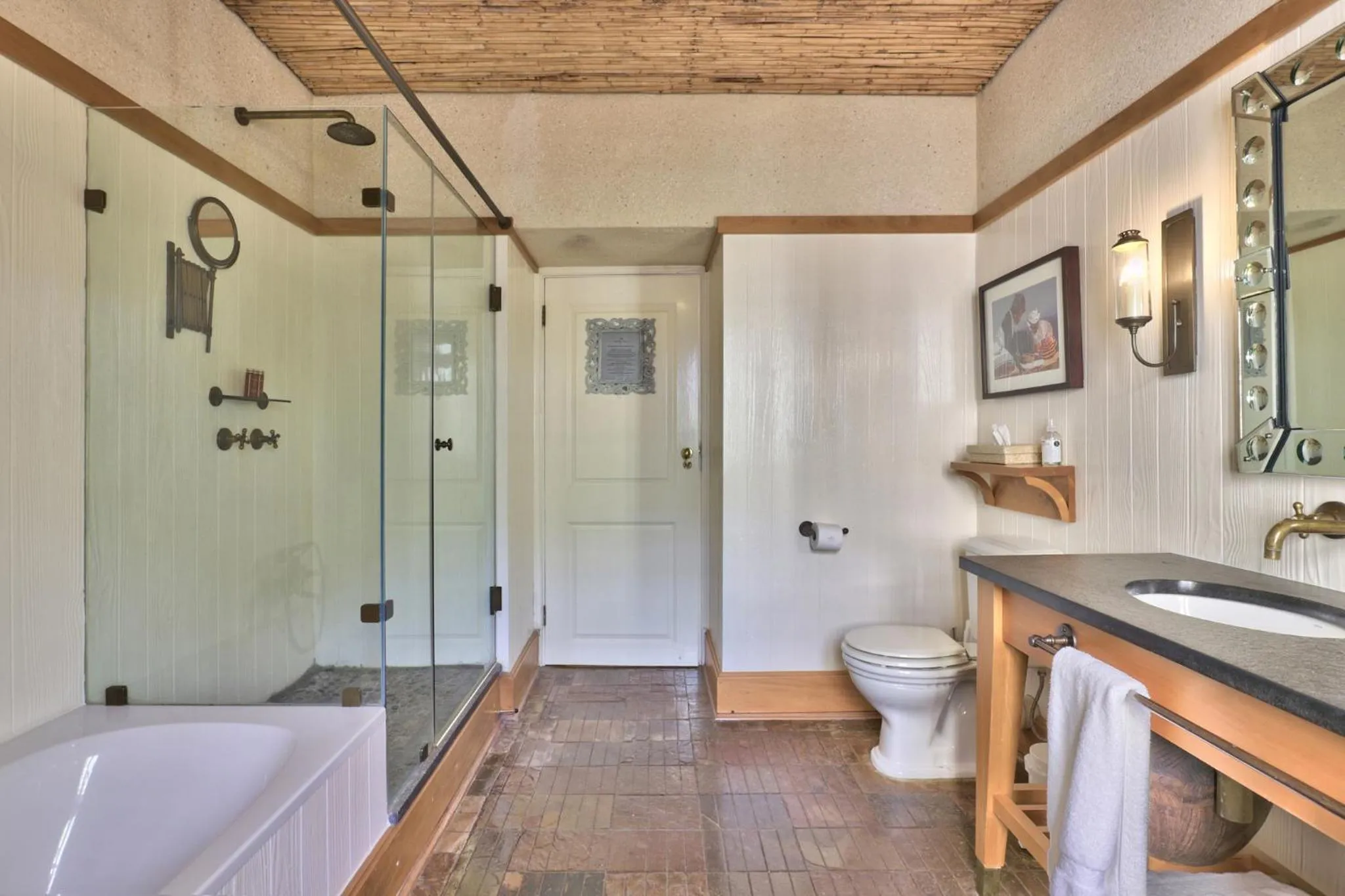 Bathroom in Hout Bay Manor