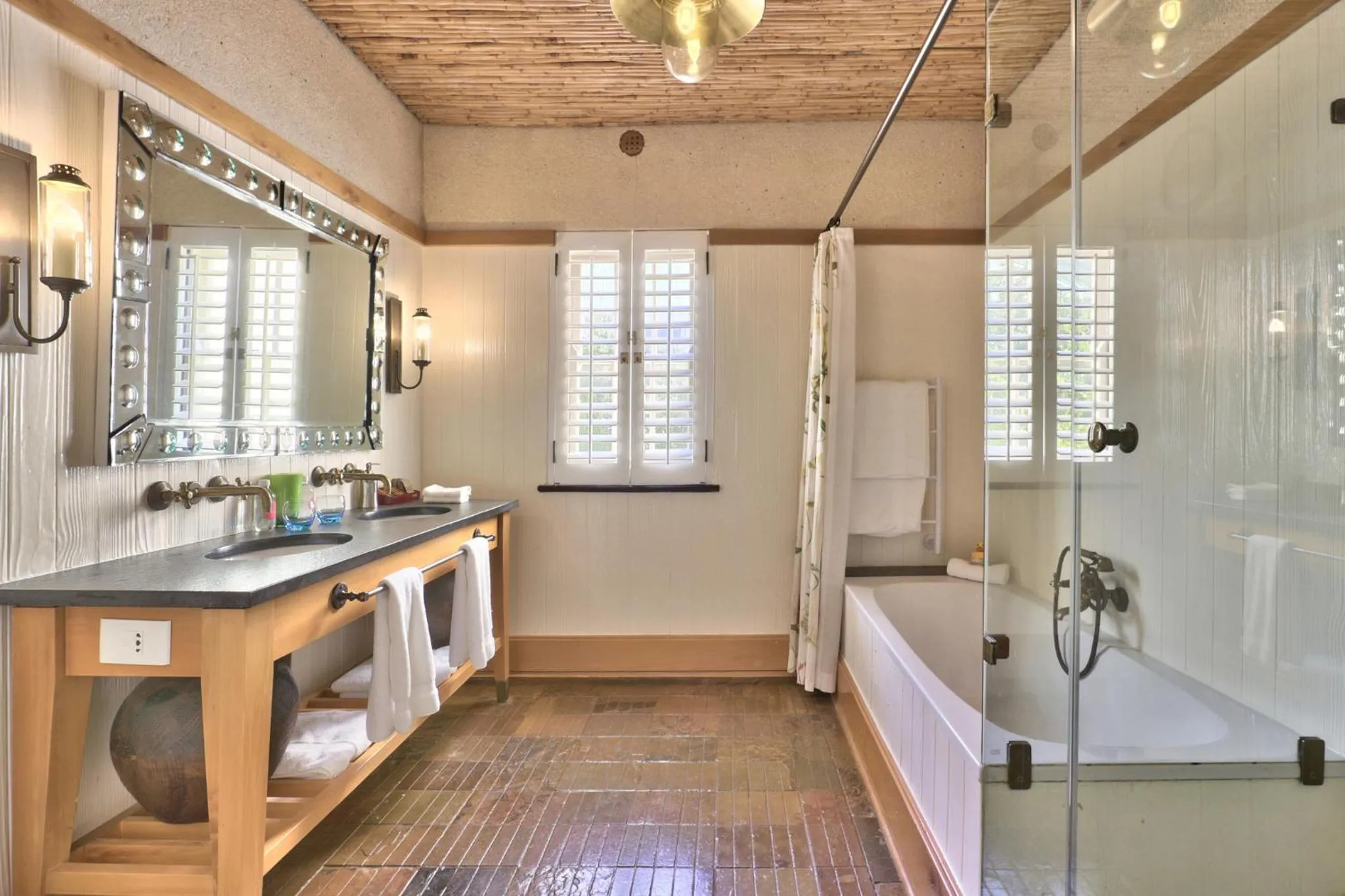 Bathroom in Hout Bay Manor