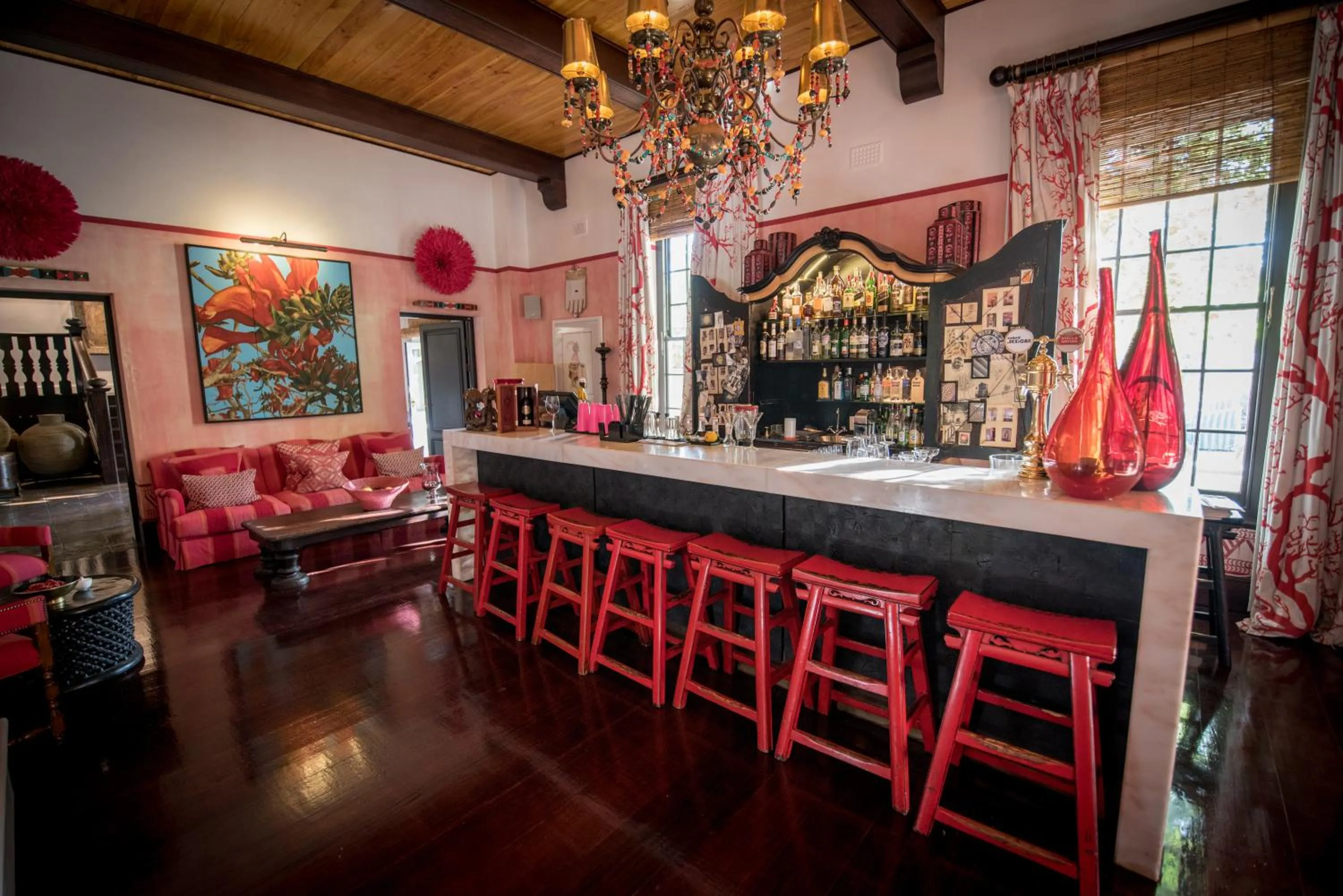 Lounge or bar in Hout Bay Manor