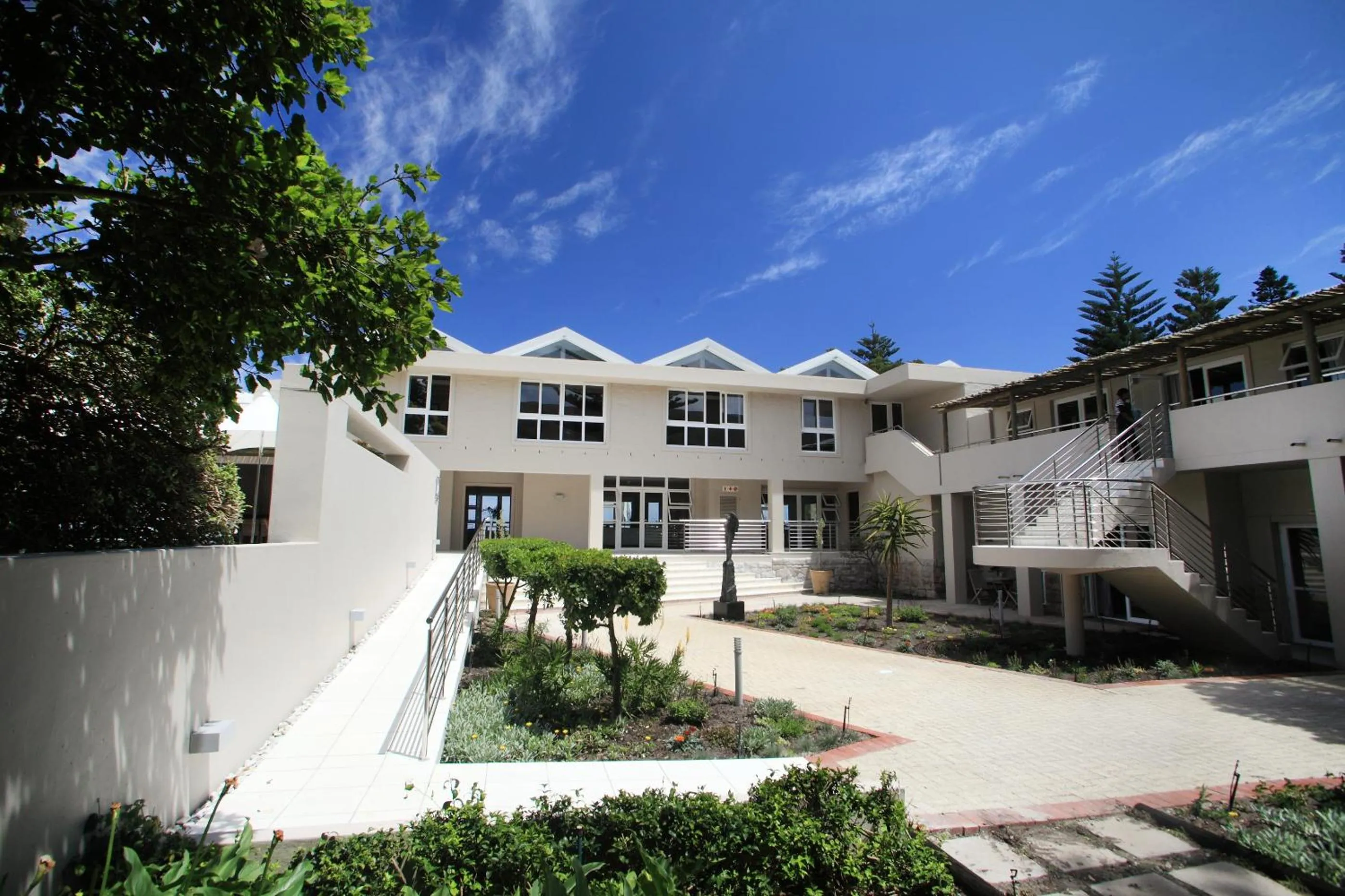 Property building in Abalone Guest Lodge