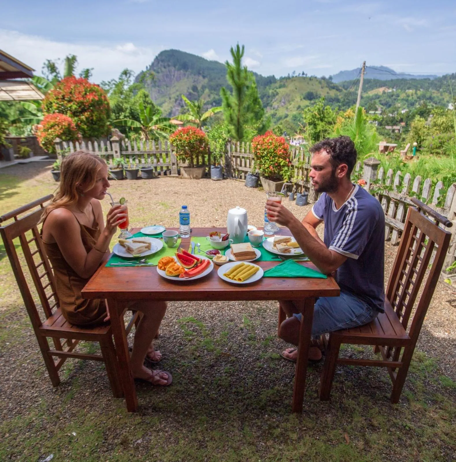 Breakfast in Ella Rawana Den Hotel