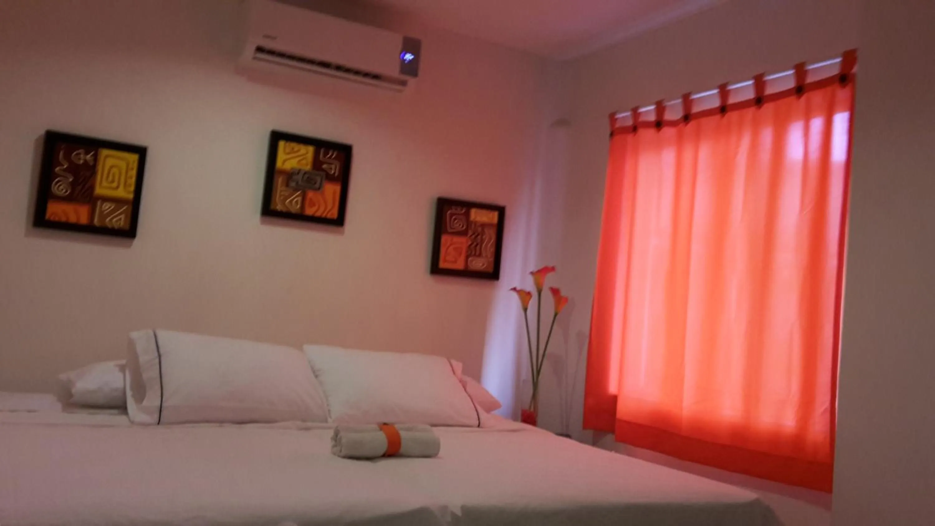 Bed in Manzanillo Beach