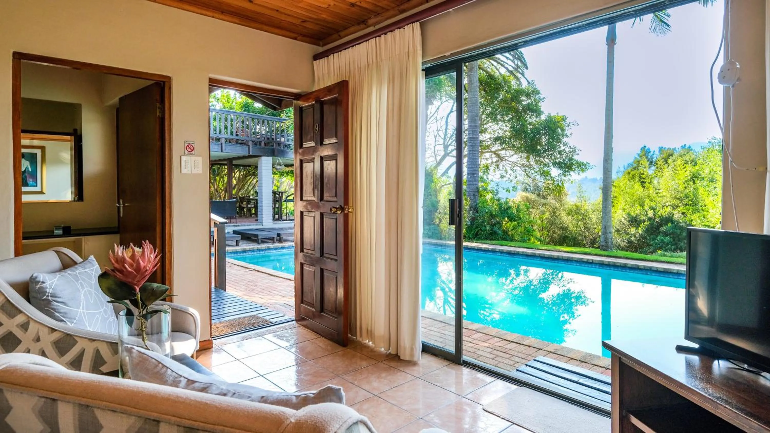 Pool view in Hildesheim Guest Lodge