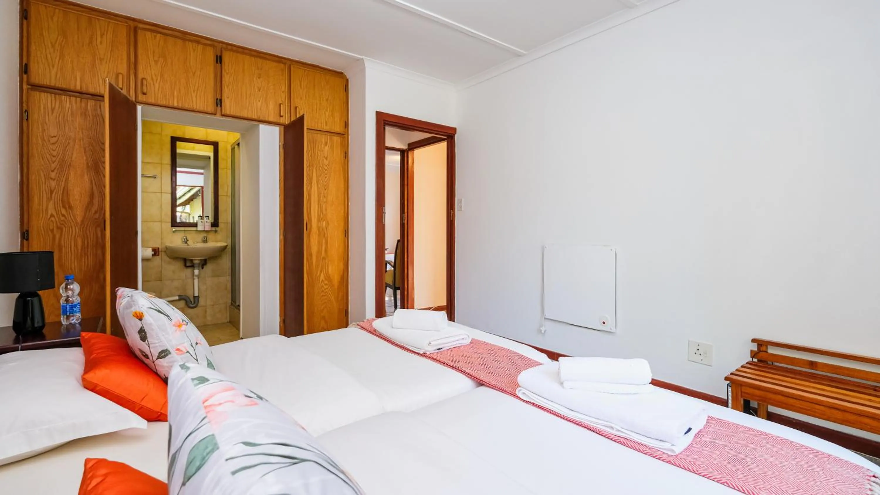 Bedroom, Bed in Hildesheim Guest Lodge