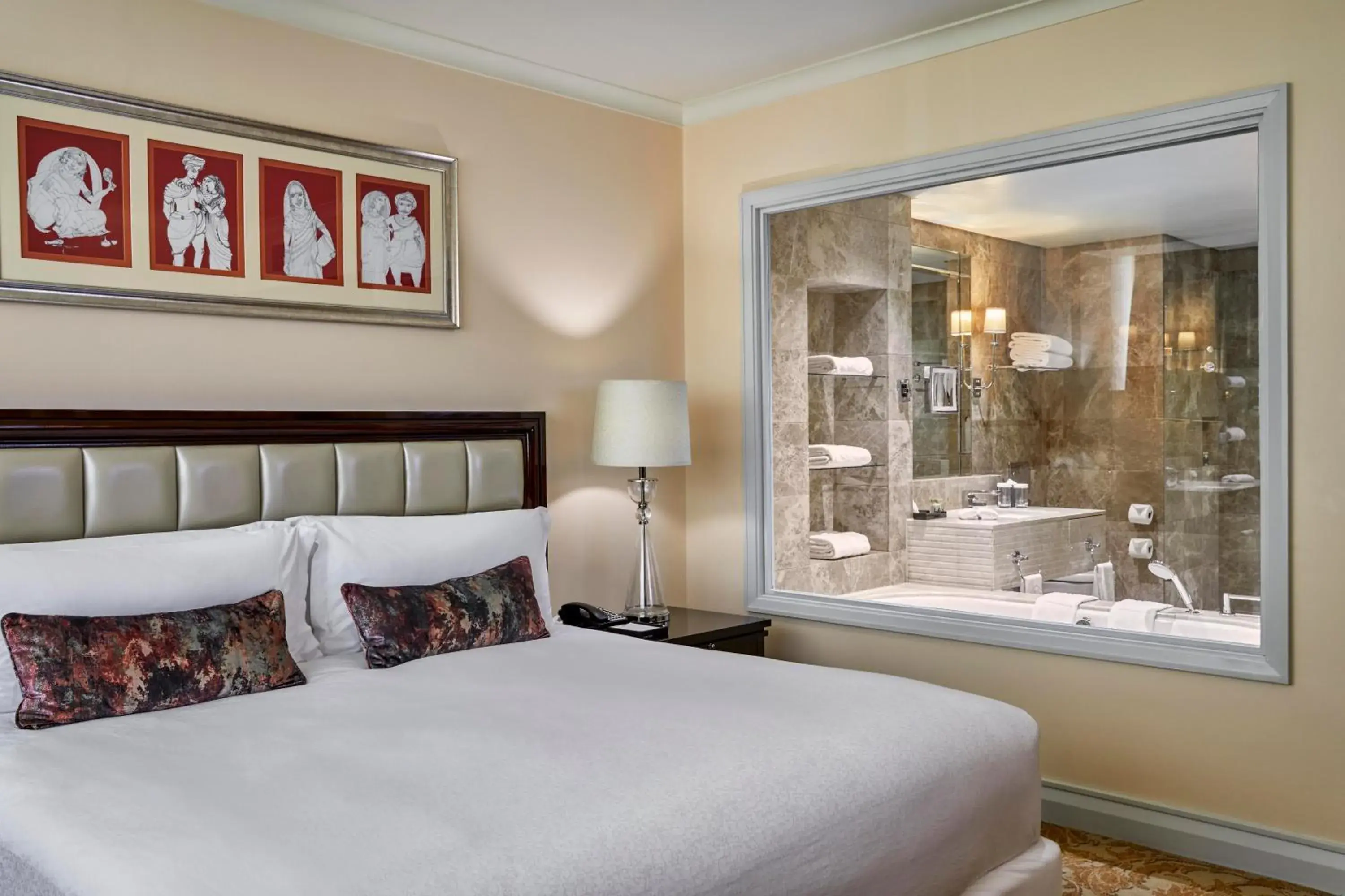 Luxury King Room with City View - single occupancy - Tower Wing in Taj Cape Town Luxury King Room with City View - single occupancy - Tower Wing in Taj Cape Town