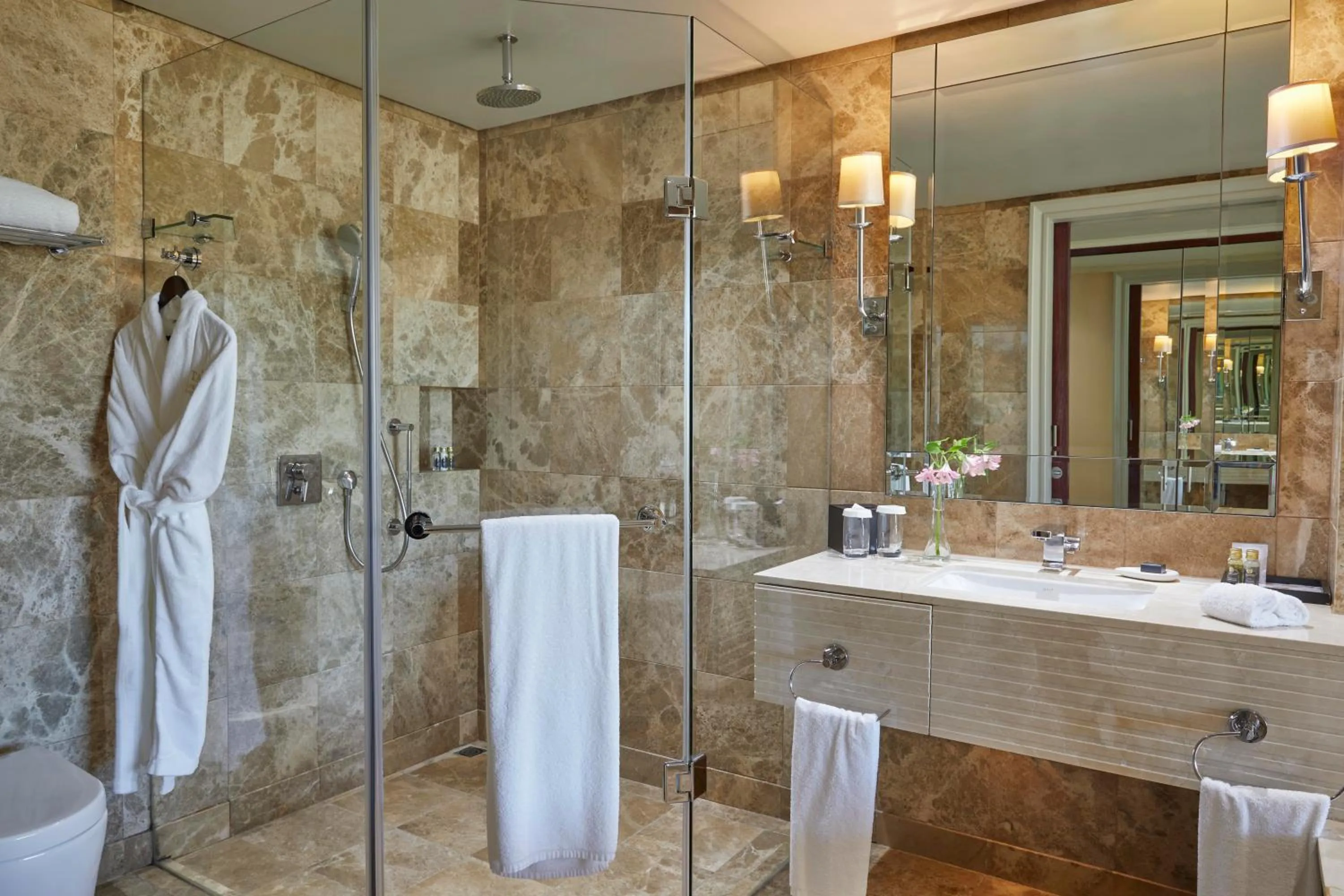 Shower in Taj Cape Town