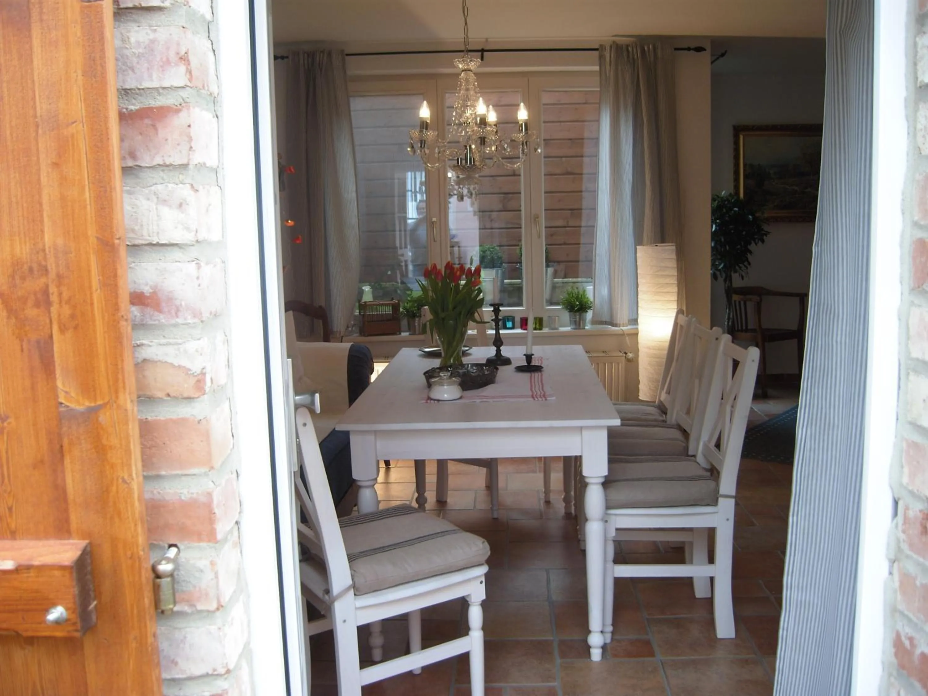 Dining area in Ferienhaus Münzenberg 53