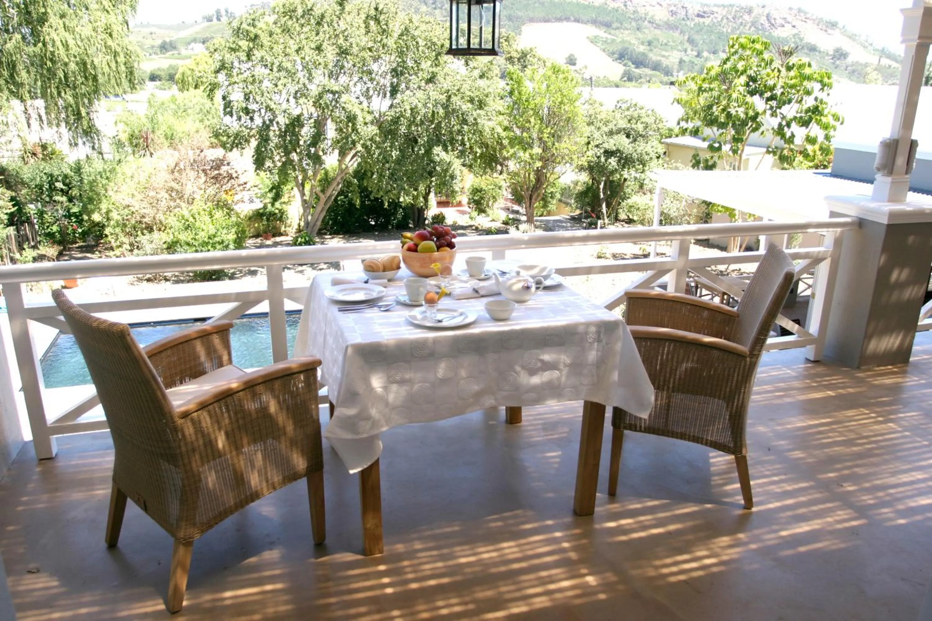 Restaurant/places to eat in Plumwood Boutique Hotel by The Living Journey Collection