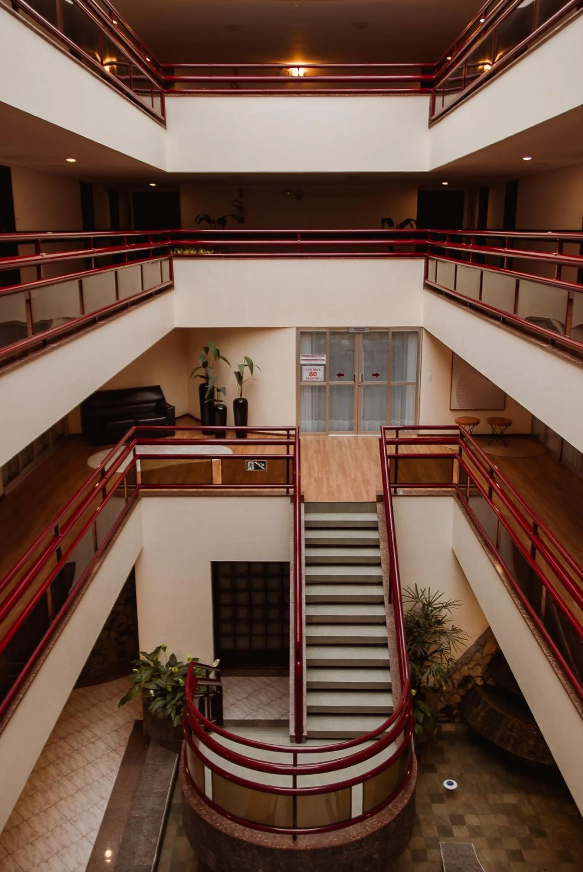 Seating area in Susin Hotel