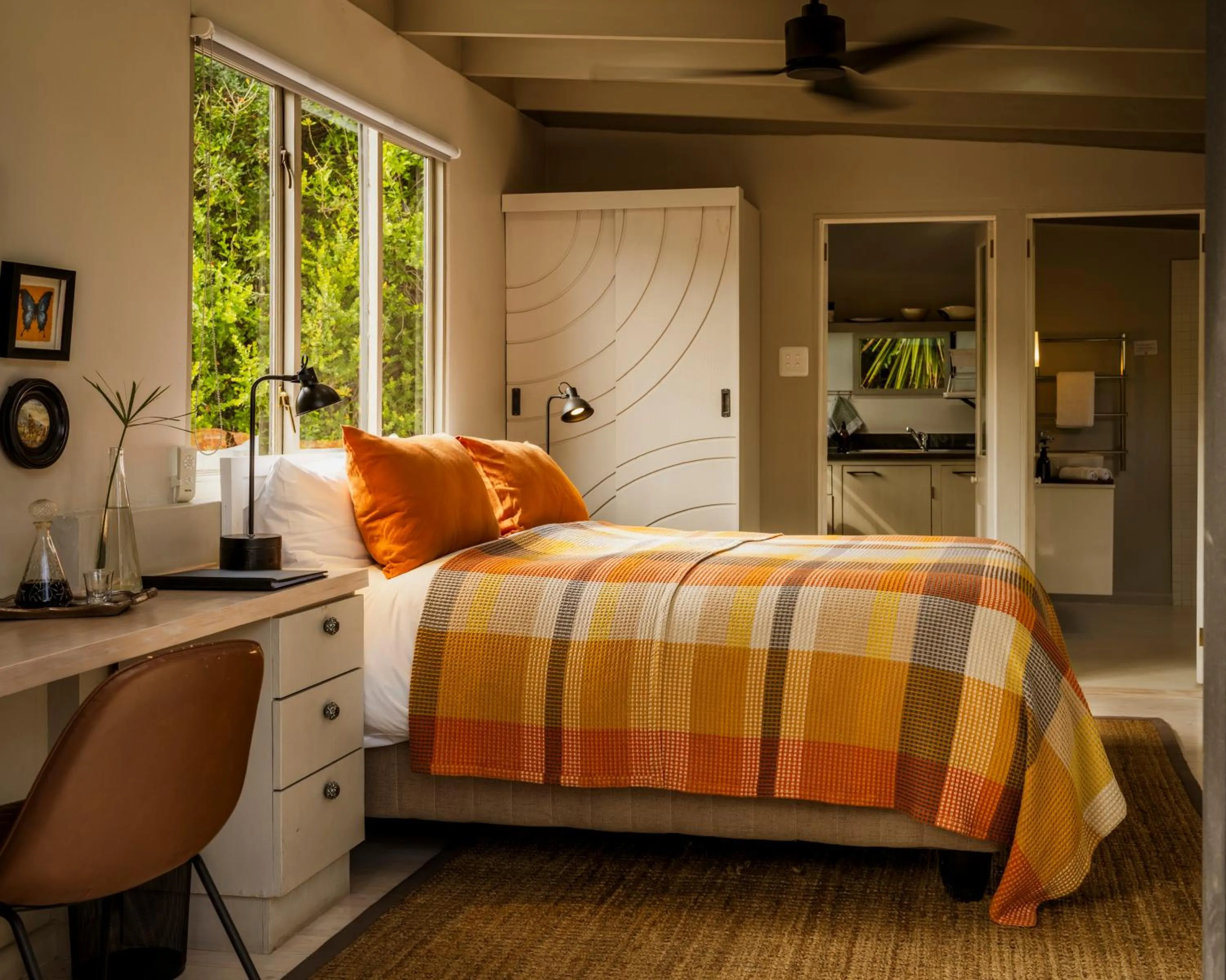 Bed in Moontide Riverside Lodge