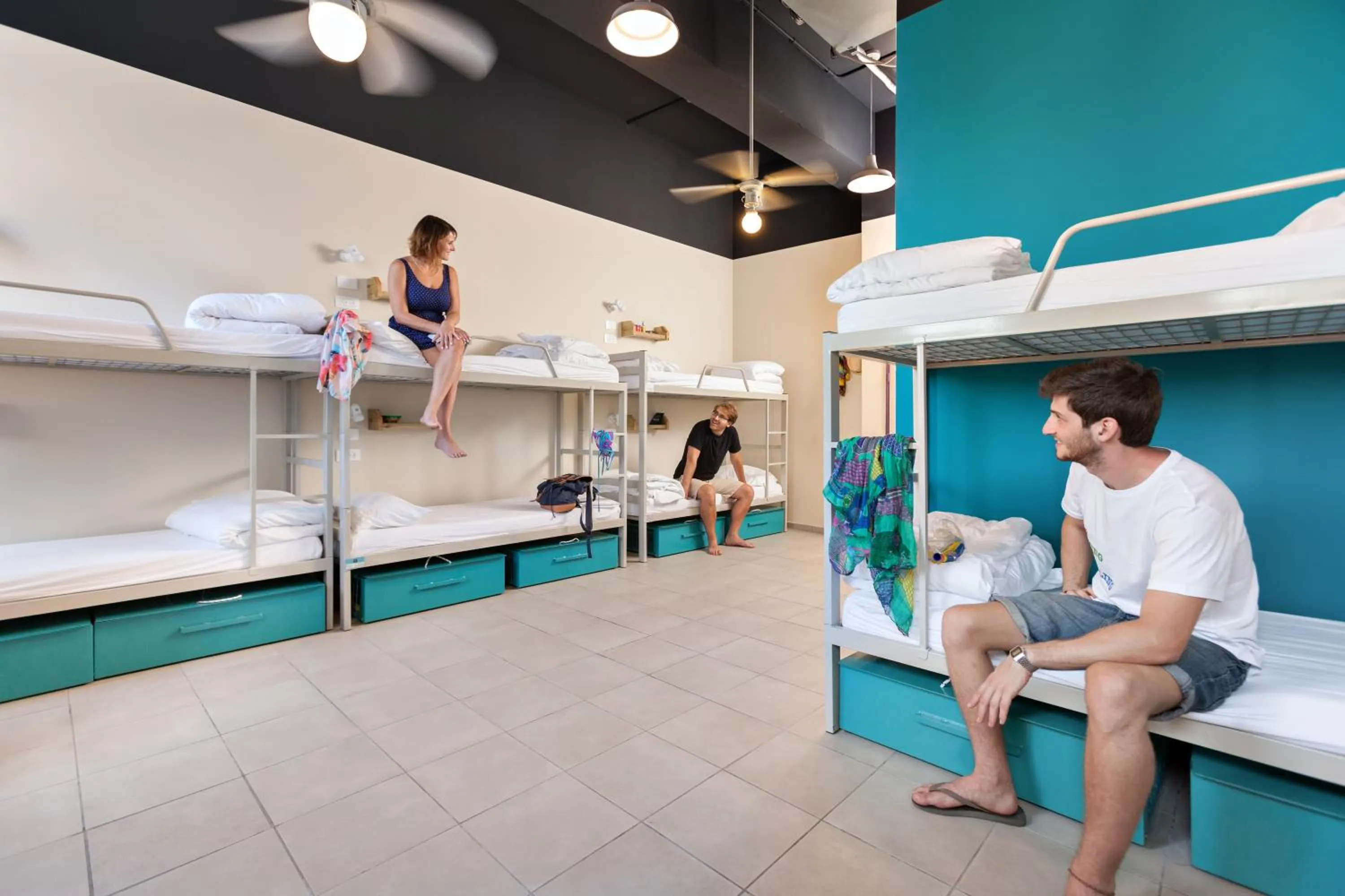 Bed in Abraham Tel Aviv